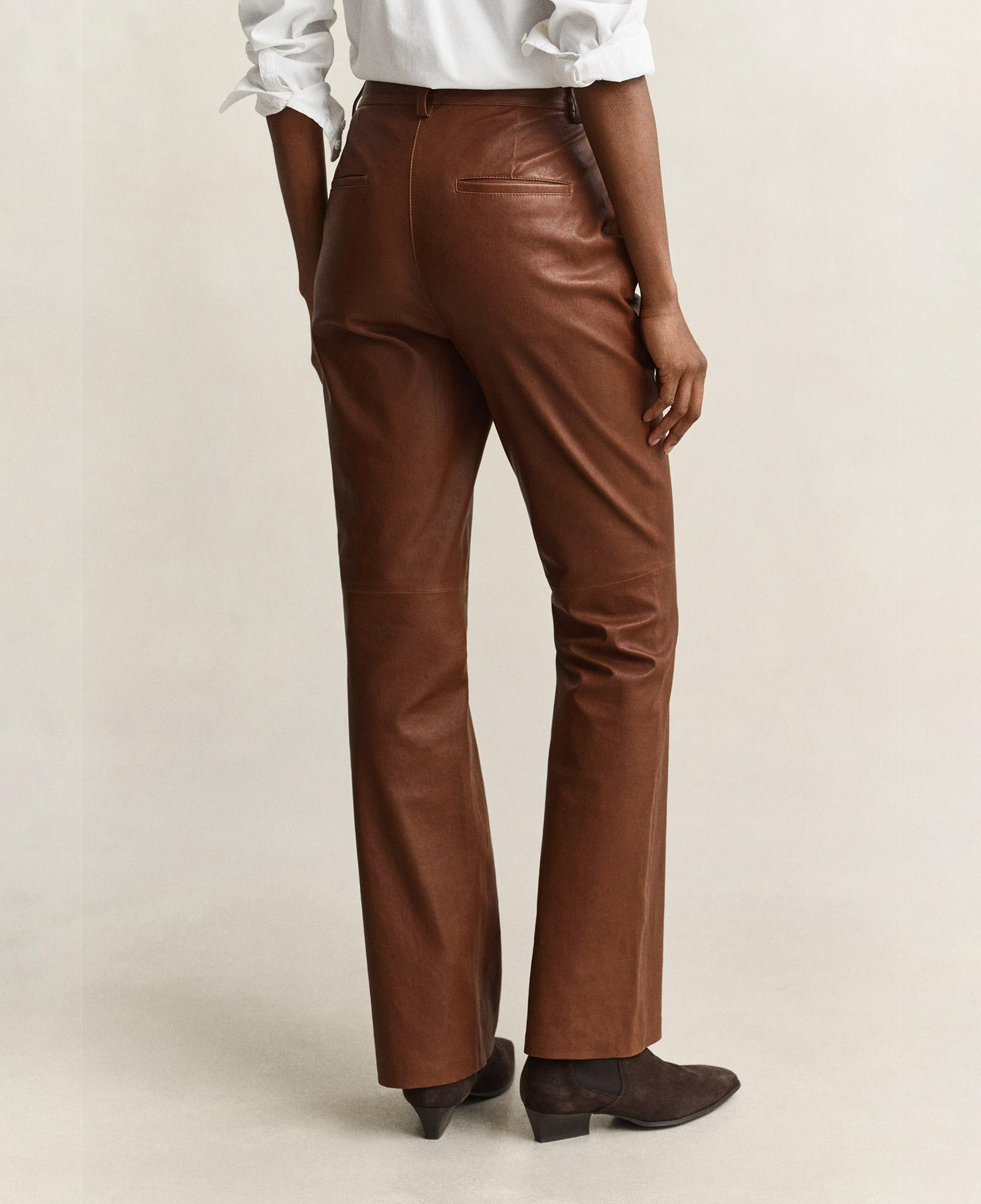 GANT Kadın Bej Regular Fit Deri Pantolon