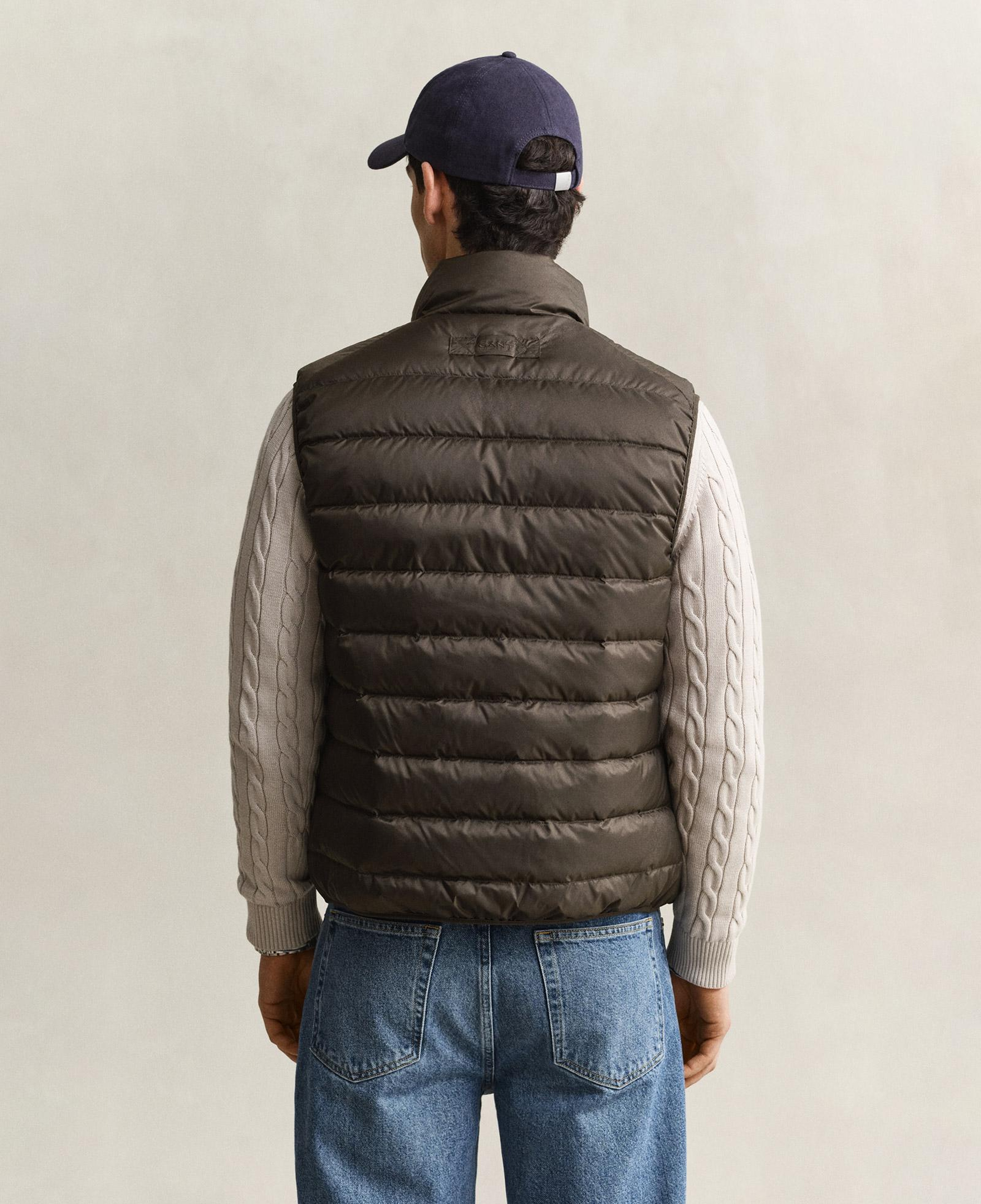 GANT Erkek Kahverengi Regular Fit Yelek