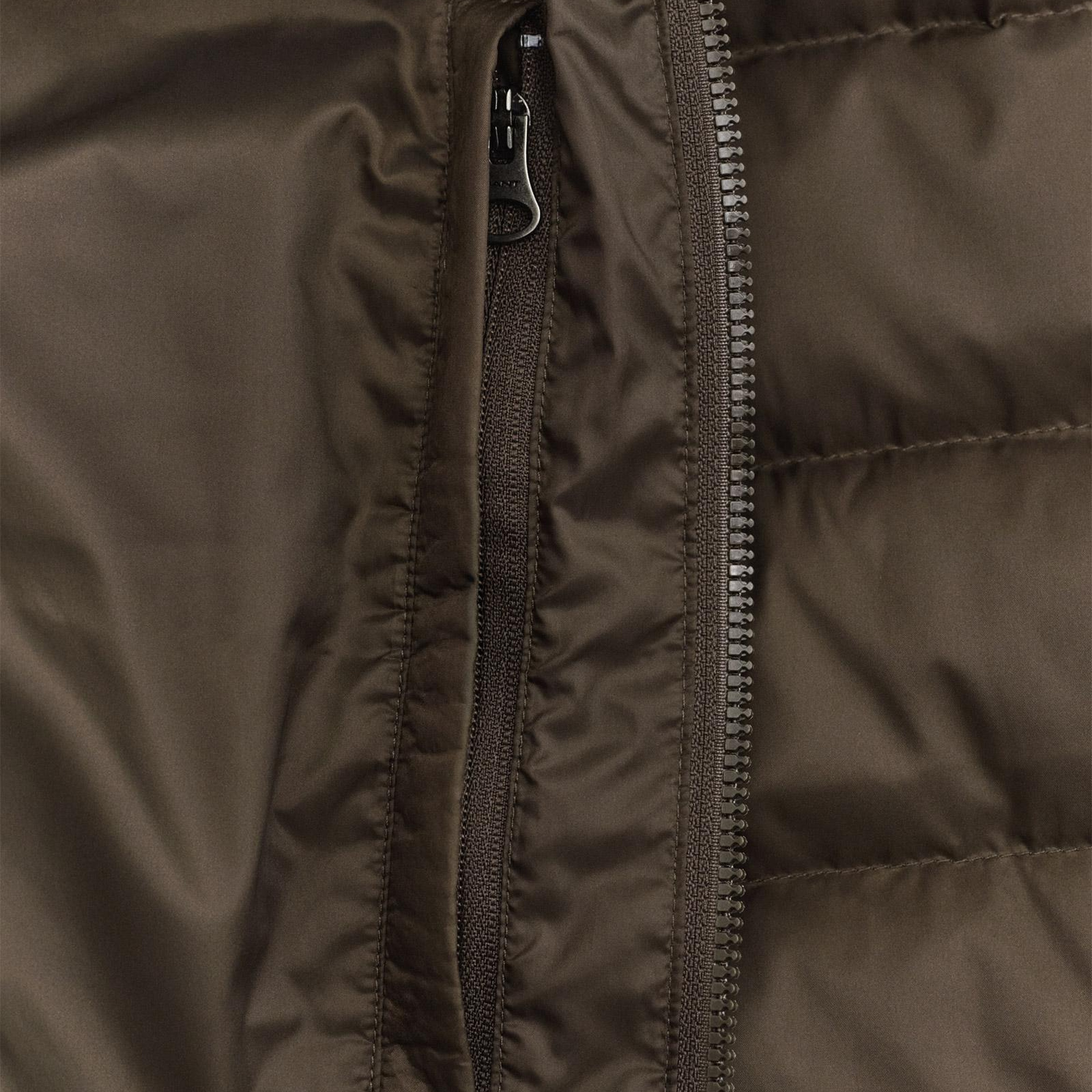 GANT Erkek Kahverengi Regular Fit Yelek