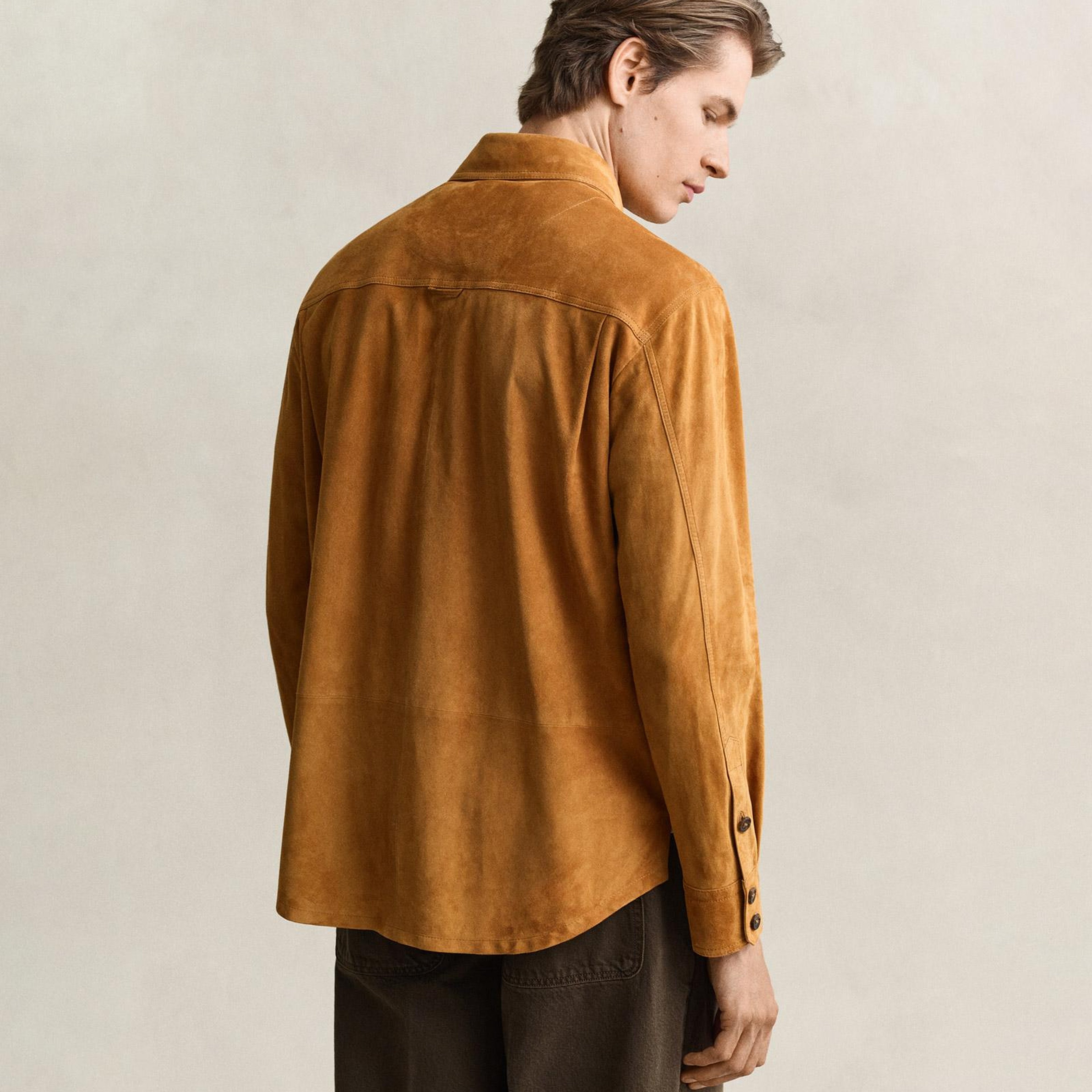 GANT Erkek Bej Relaxed Fit Süet Gömlek