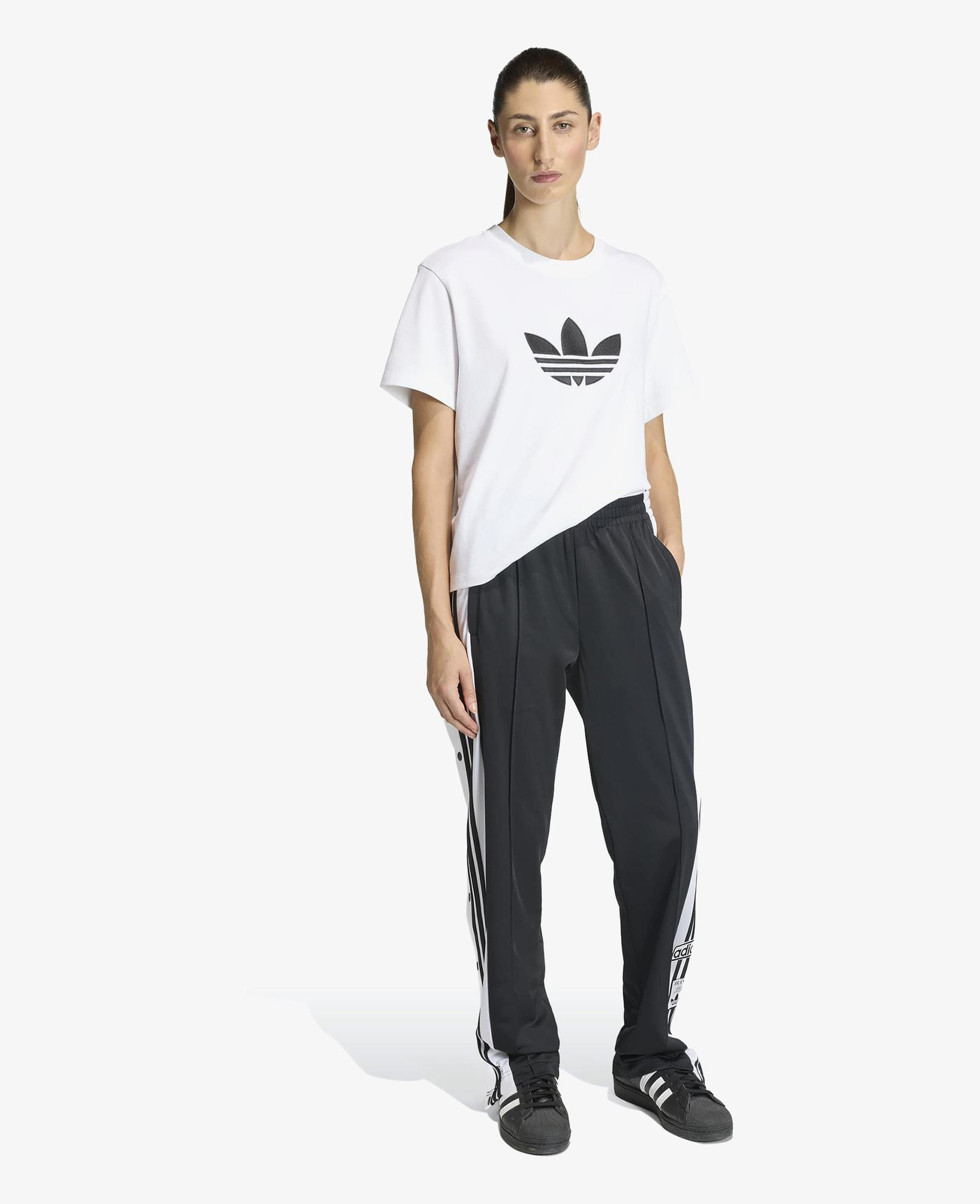 adidas Trefoil Boxy Kadın Beyaz T-Shirt