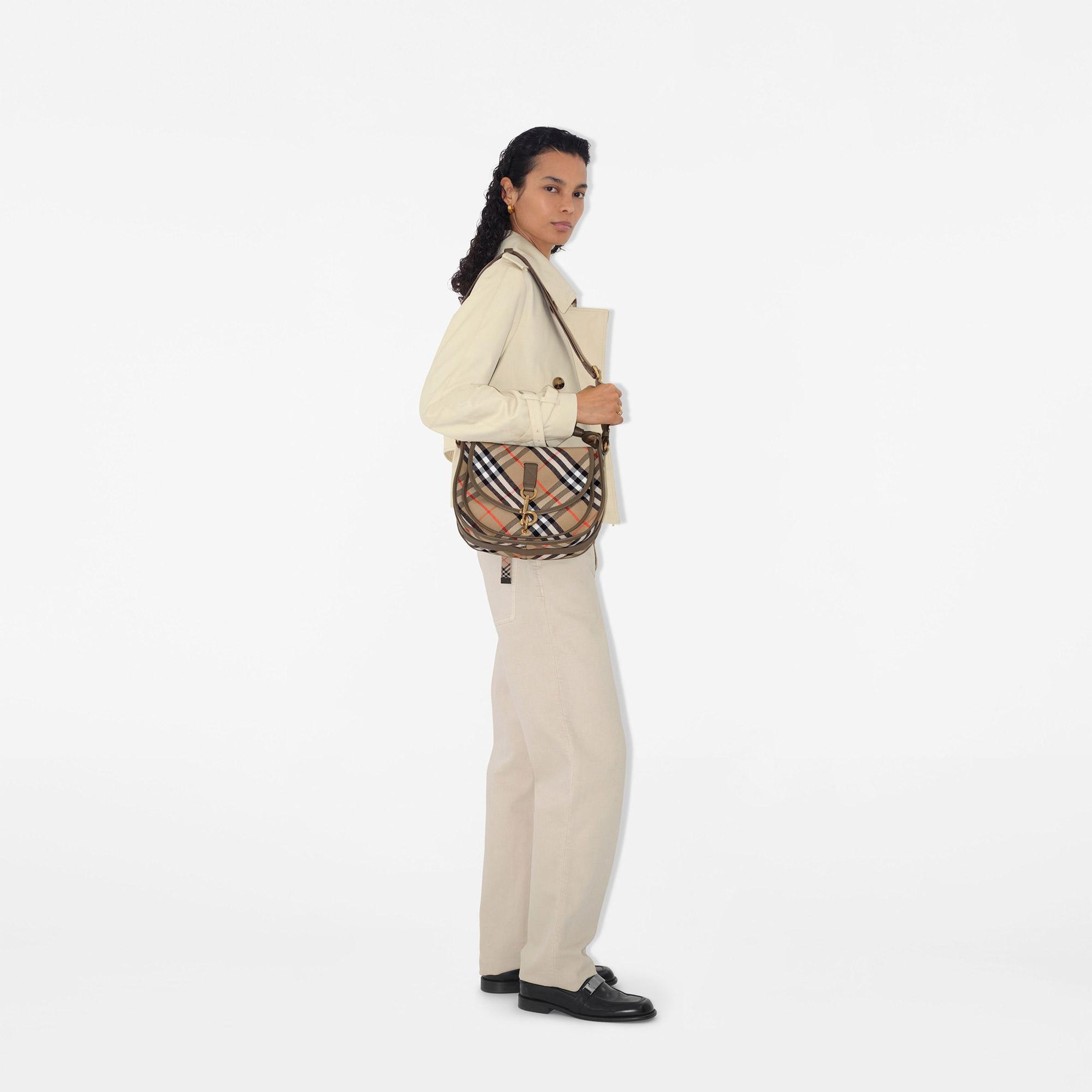 Burberry Small B Clip Messenger Kadın Bej El Çantası