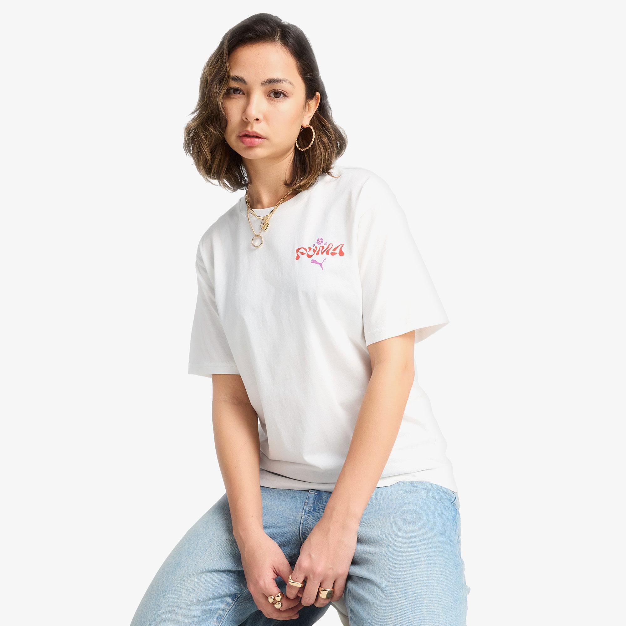 Puma Wardrobe Ess Graphic Kadın Beyaz T-Shirt