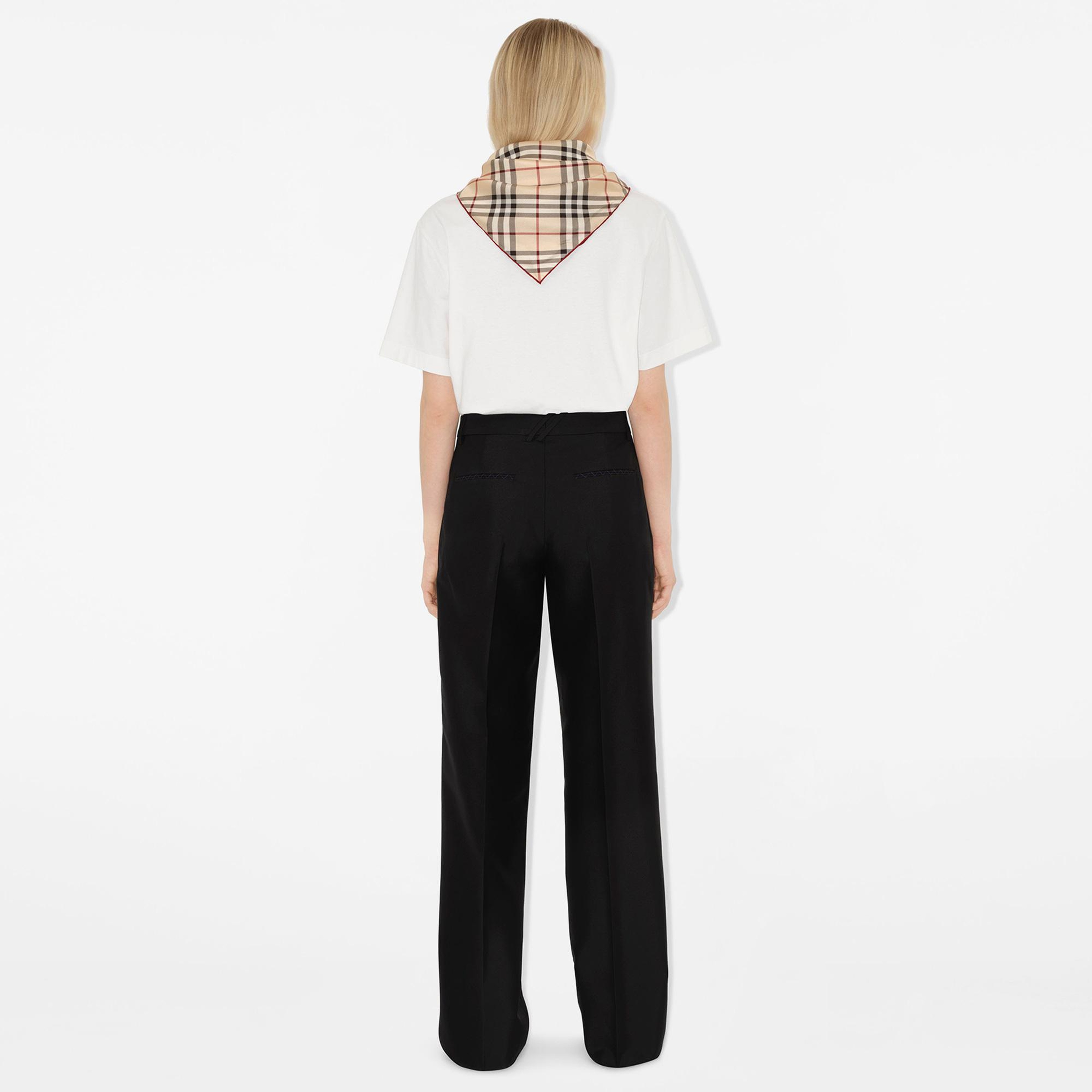 Burberry Check İpek Krem Rengi Kadın Krem Rengi Atkı