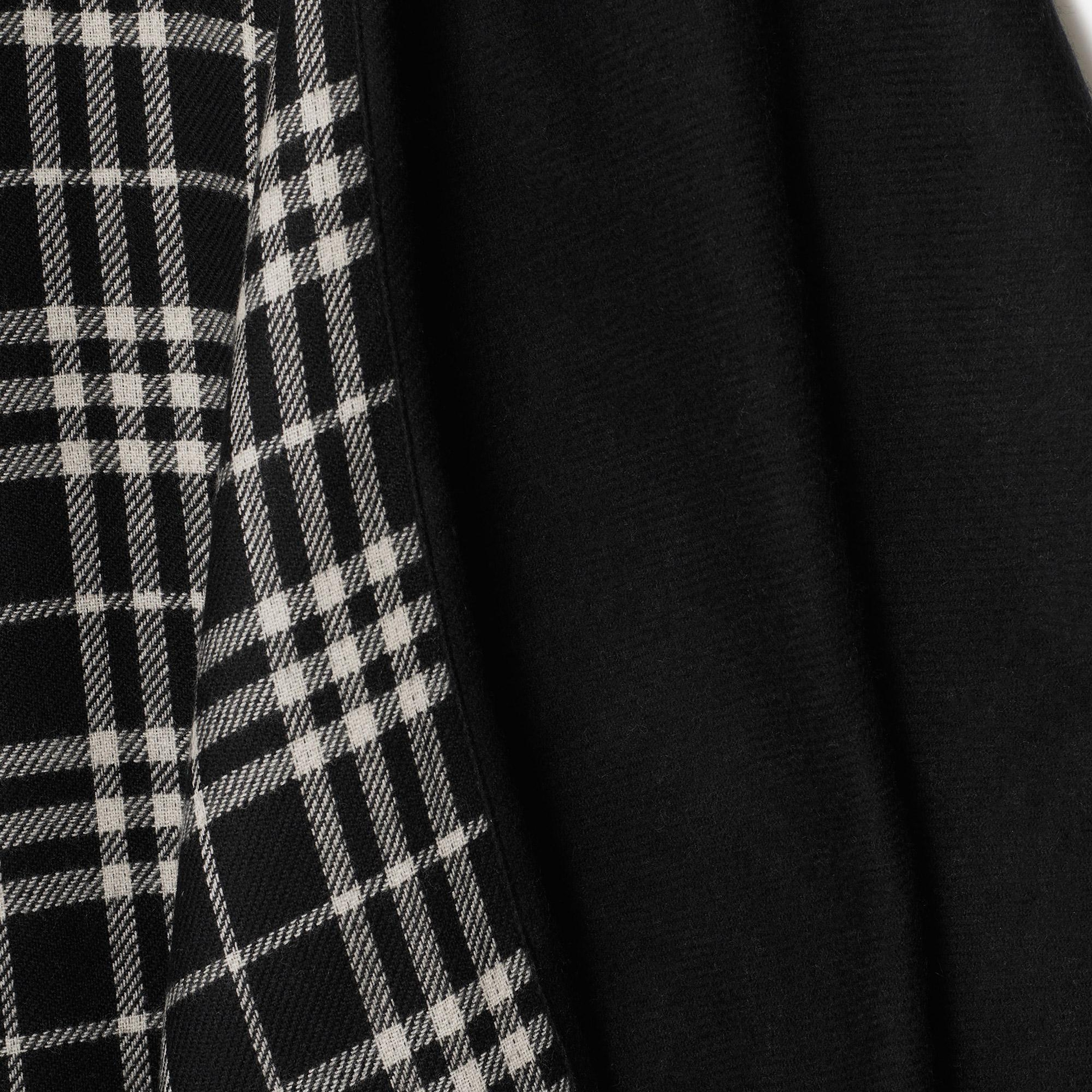 Burberry Reversible Check Yün Kadın Siyah Panço