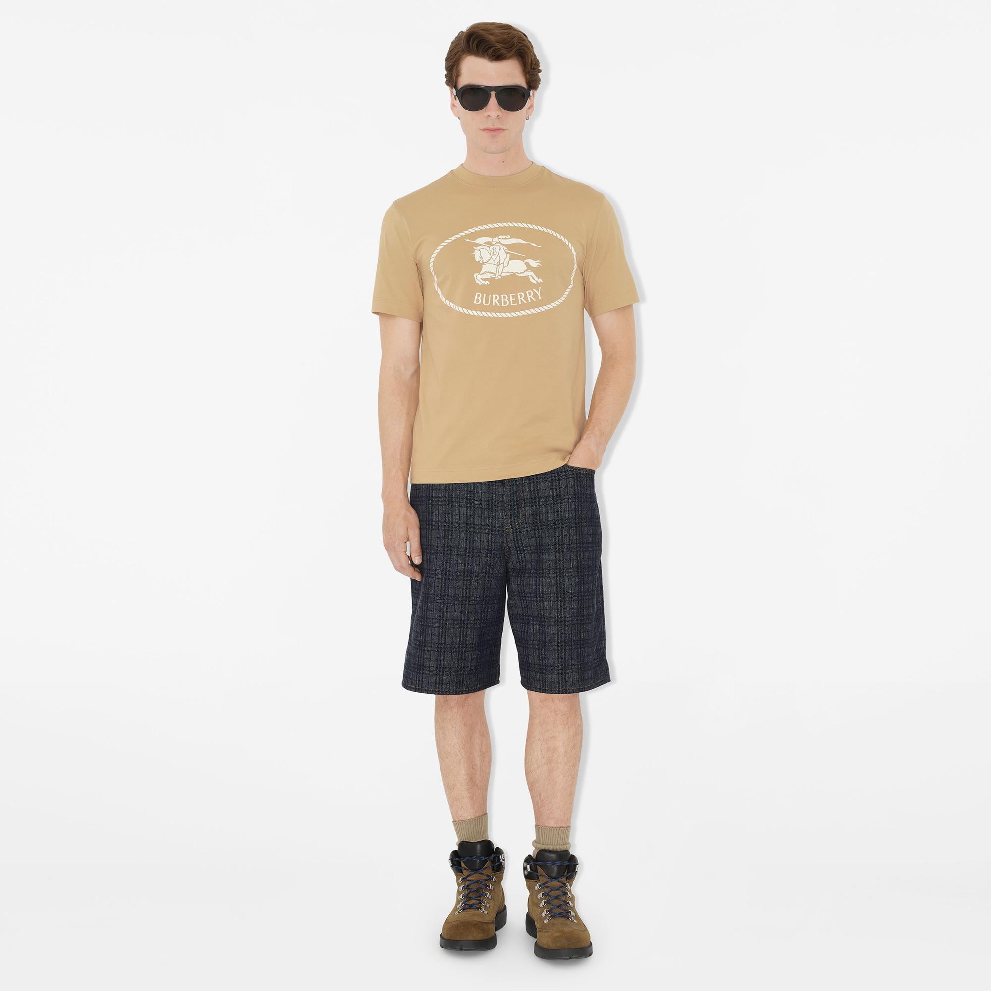 Burberry Knight Stamp Cotton Erkek Bej T-Shirt