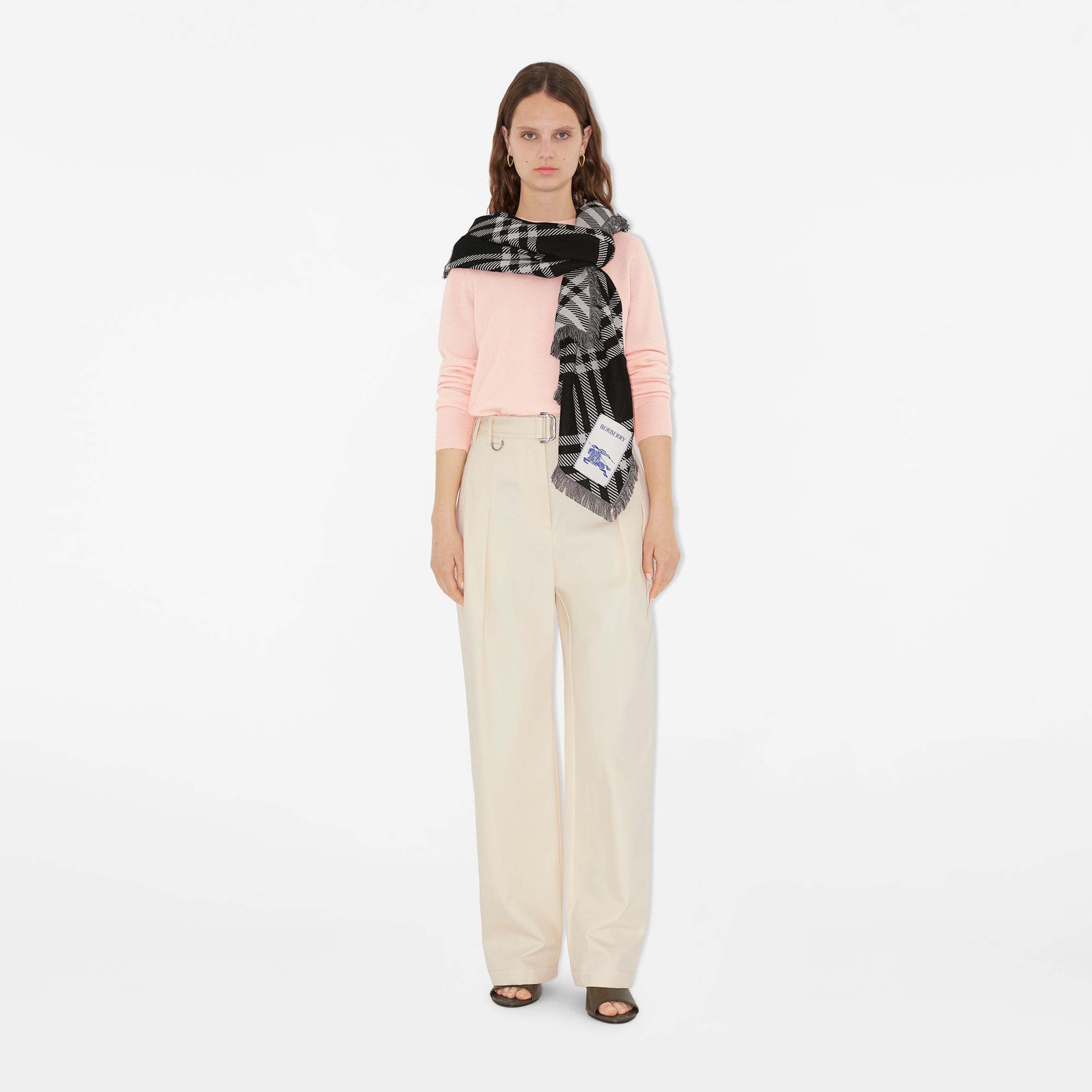 Burberry Wide Check Wool Silk Unisex Siyah Atkı