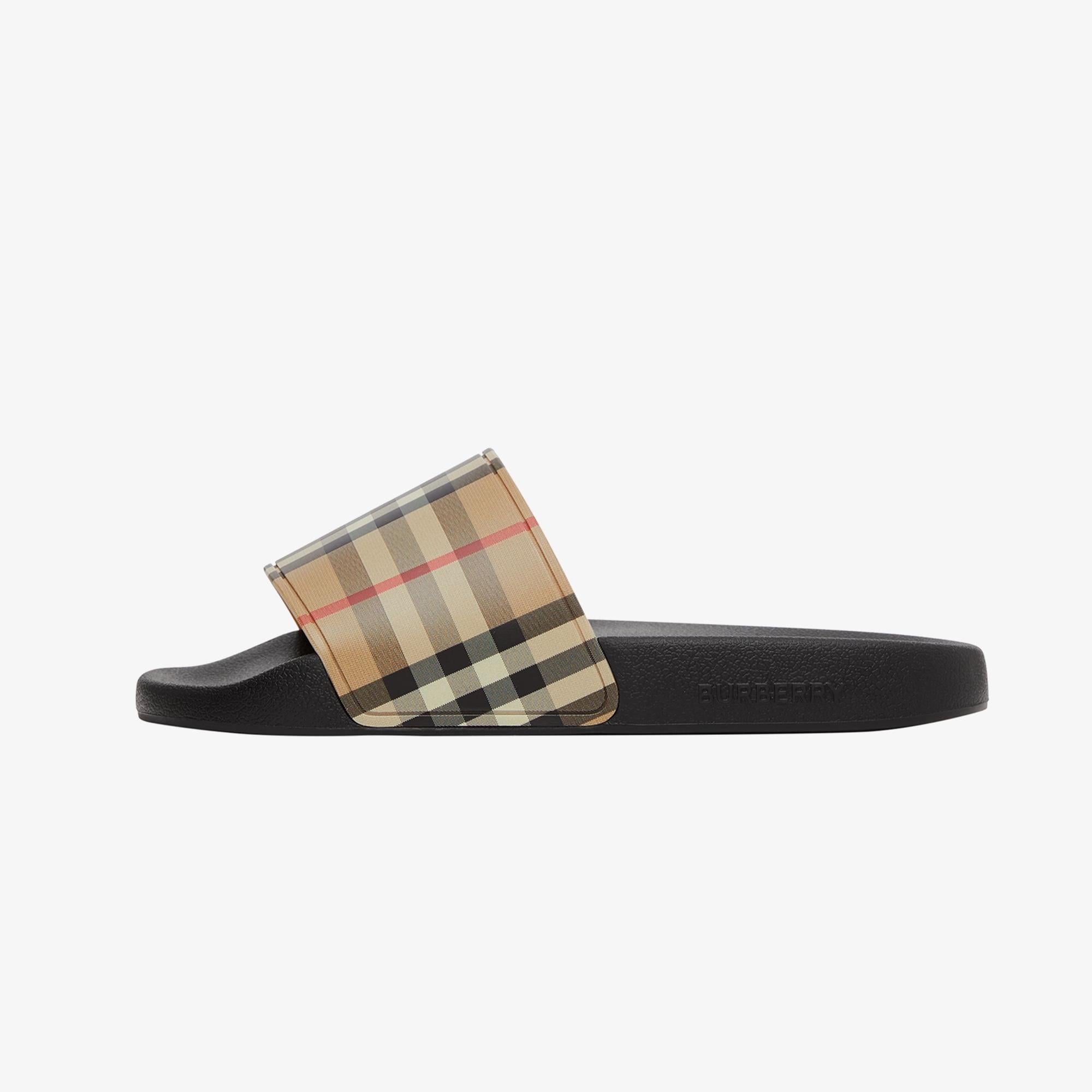 Burberry Furley Vintage Kadın Bej Terlik