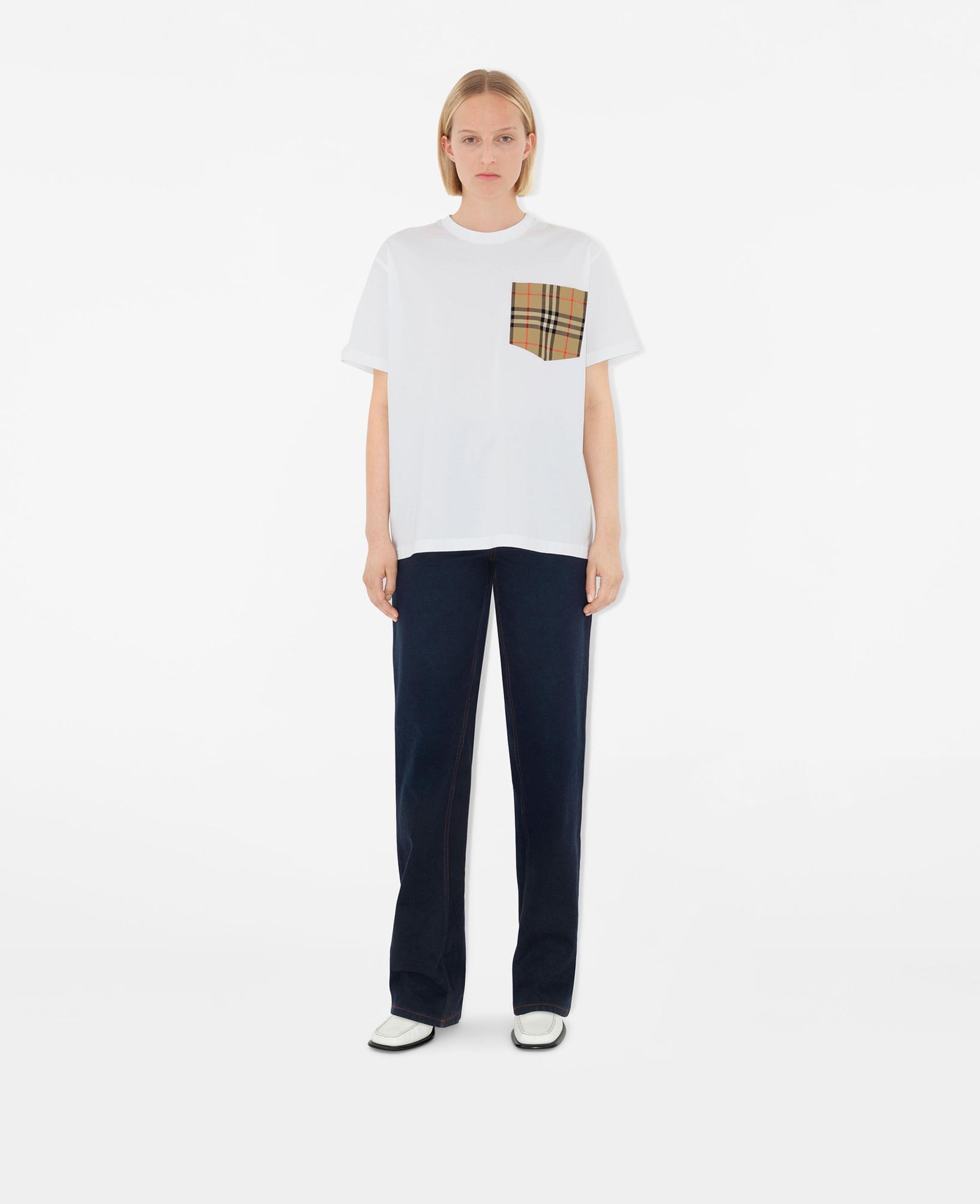 Burberry Check Pocket Pamuklu Kadın Beyaz T-Shirt