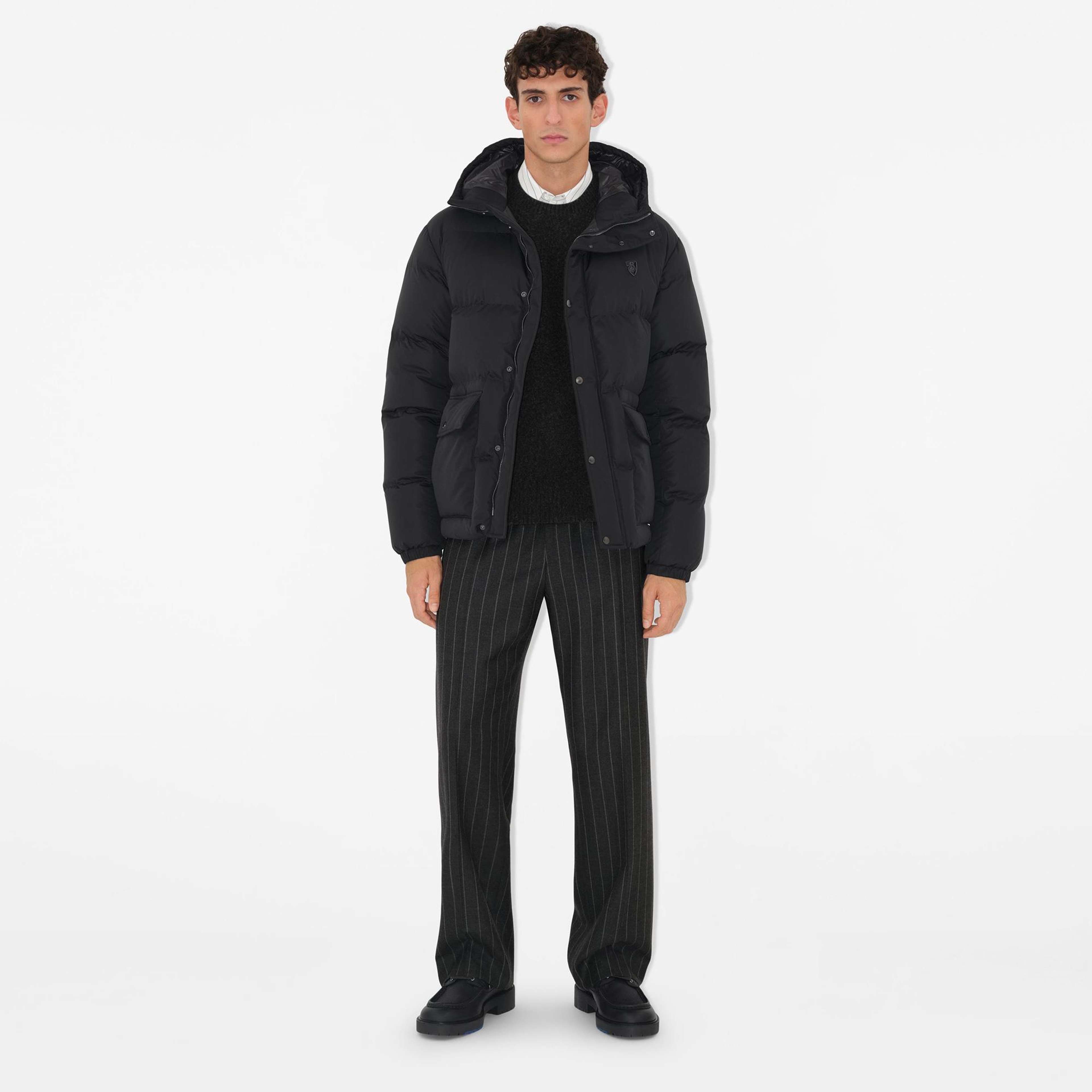 Burberry Tec Puffer Erkek Siyah Mont