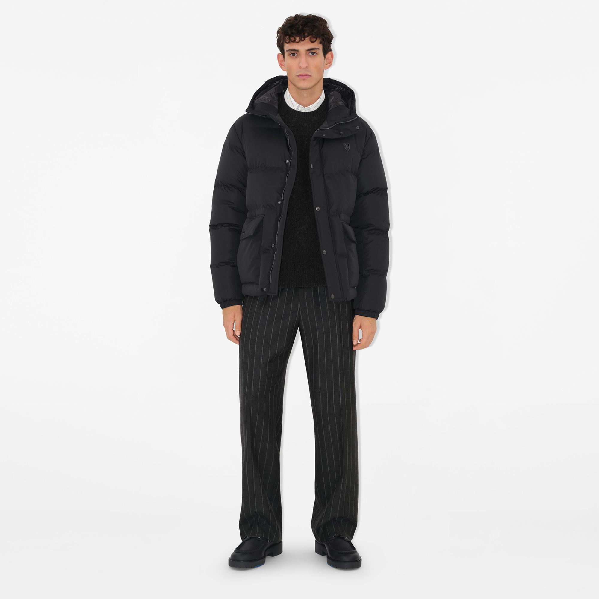 Burberry Tec Puffer Erkek Siyah Mont
