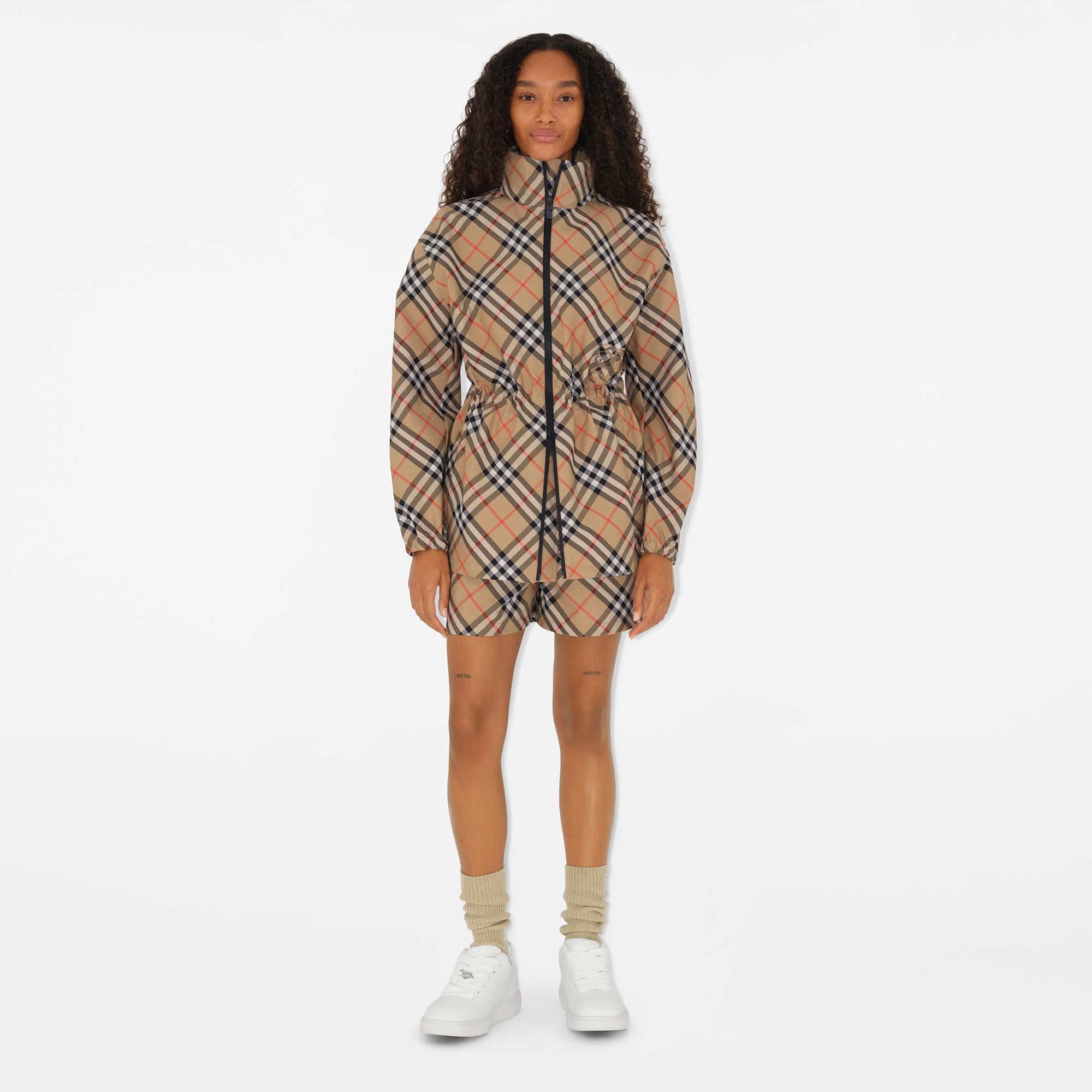 Burberry Aes Kadın Bej Mont