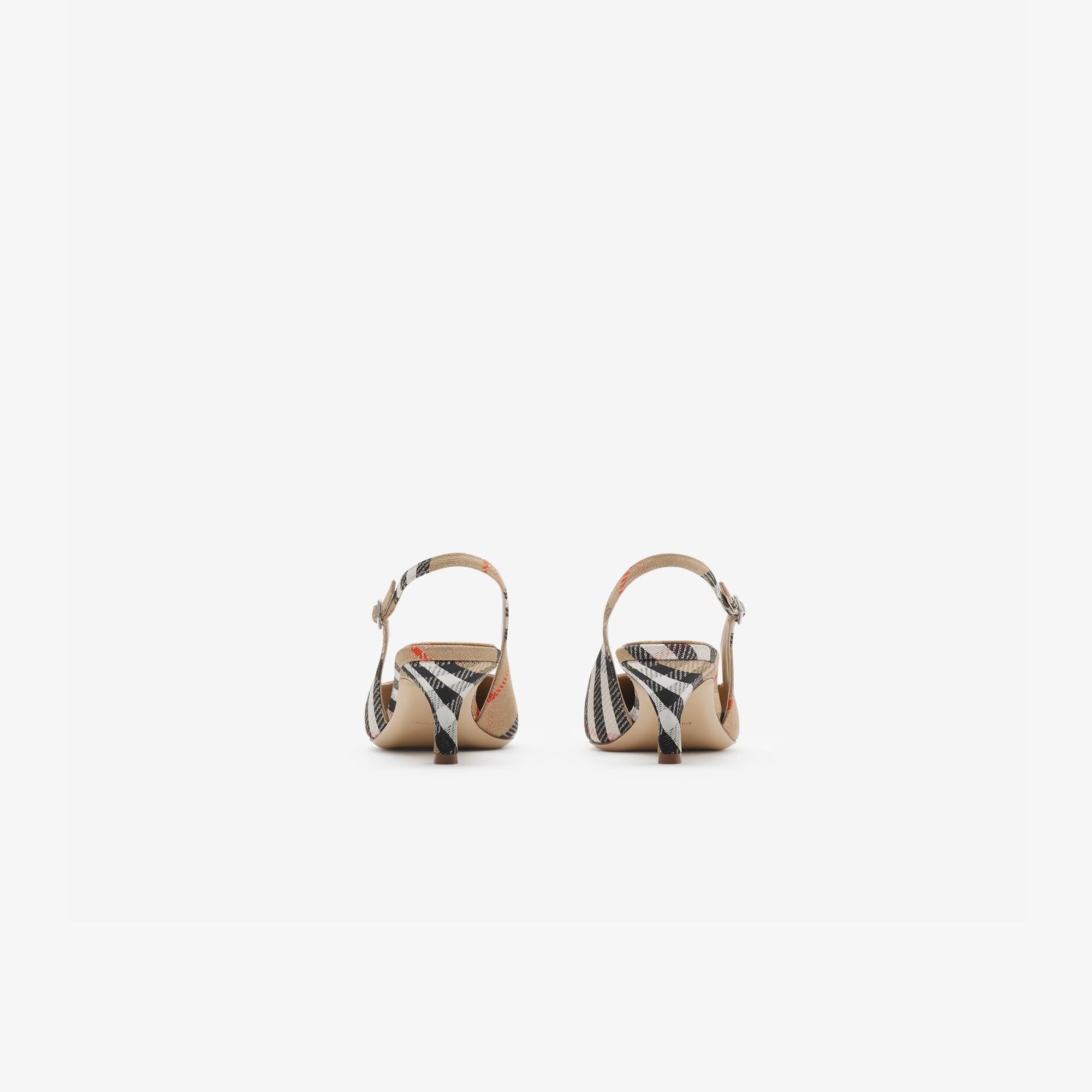 Burberry Birdie Slingback Pumps Kadın Bej Topuklu Ayakkabı