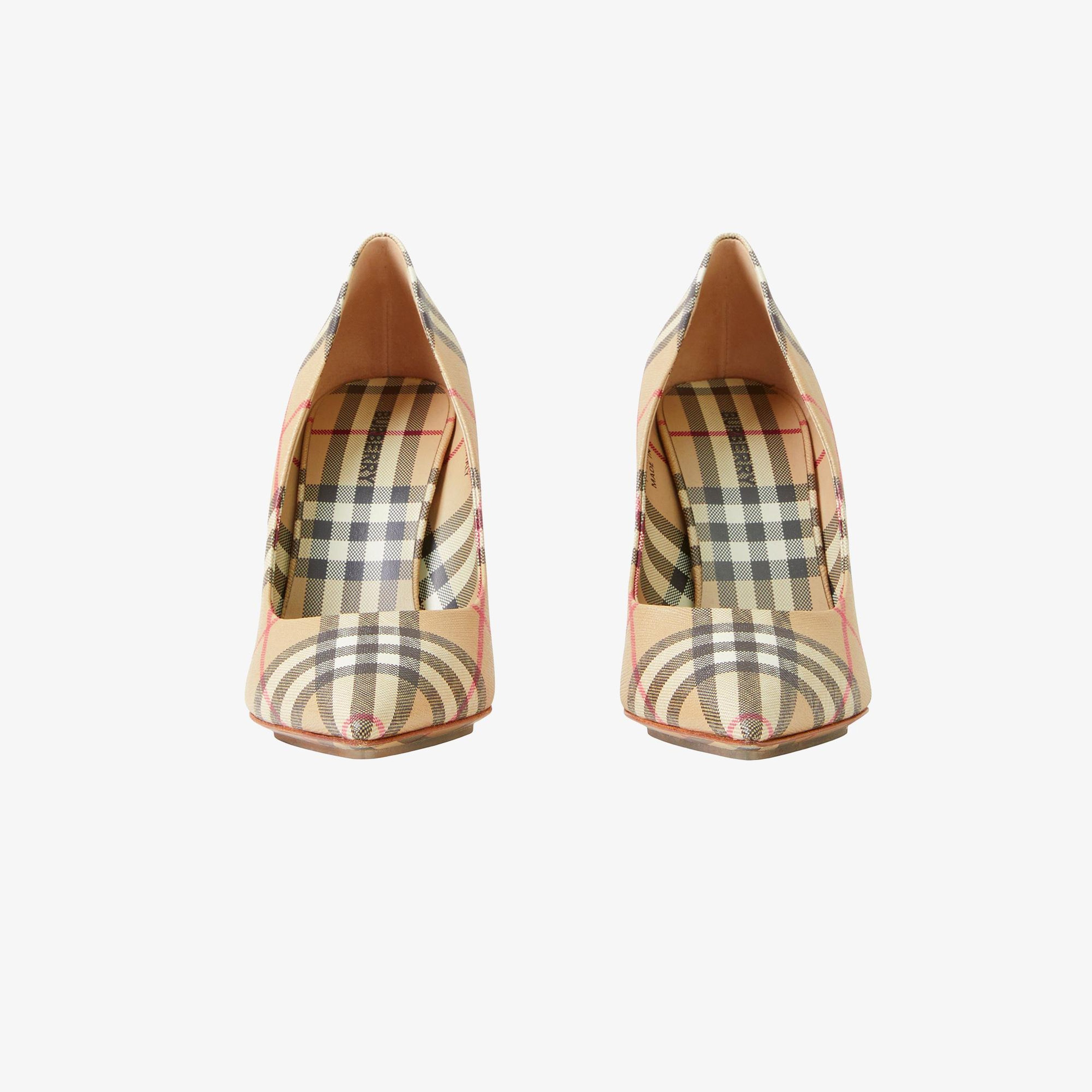 Burberry Aubri Point-Toe Pumps Kadın Bej Topuklu Ayakkabı
