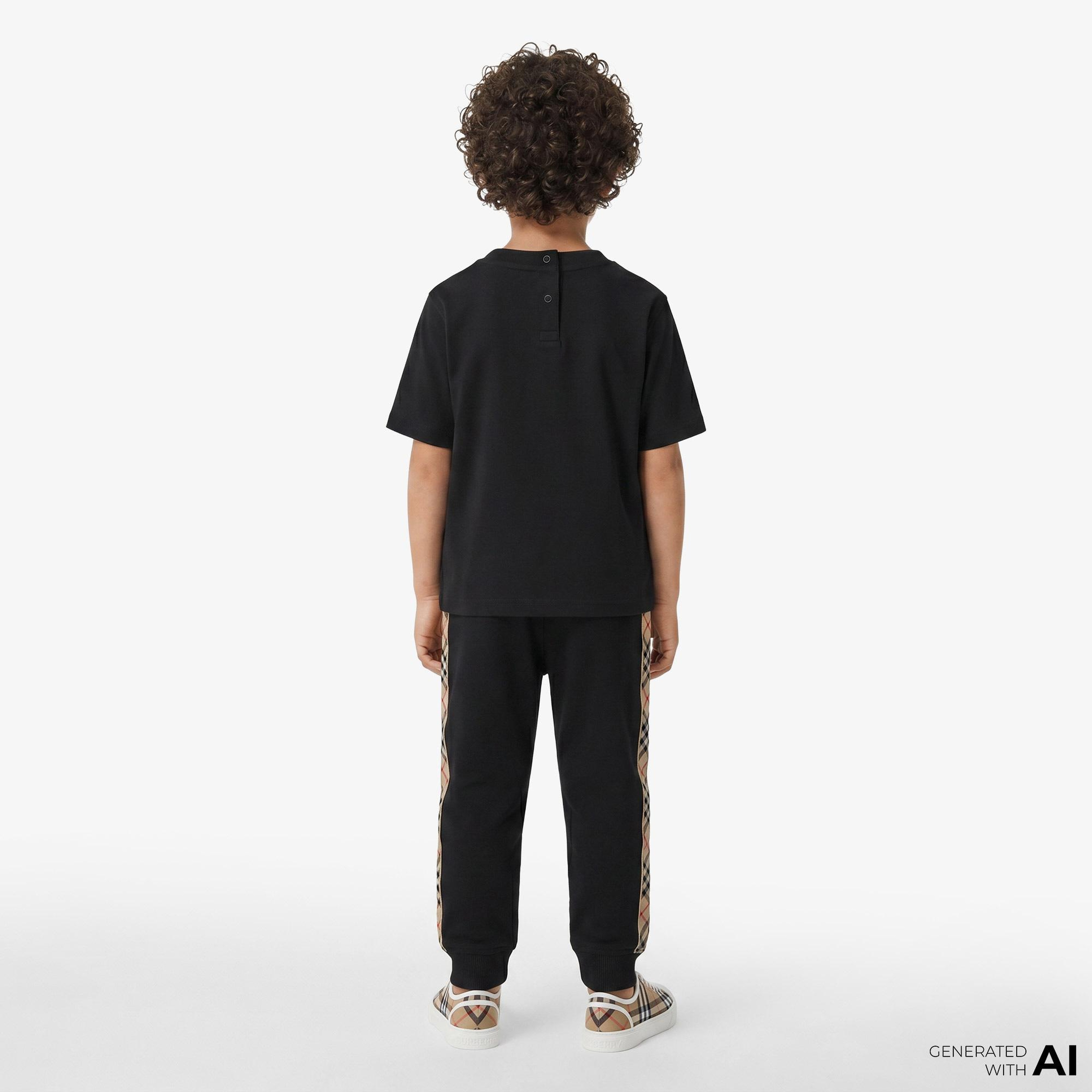 Burberry Çocuk Siyah T-Shirt
