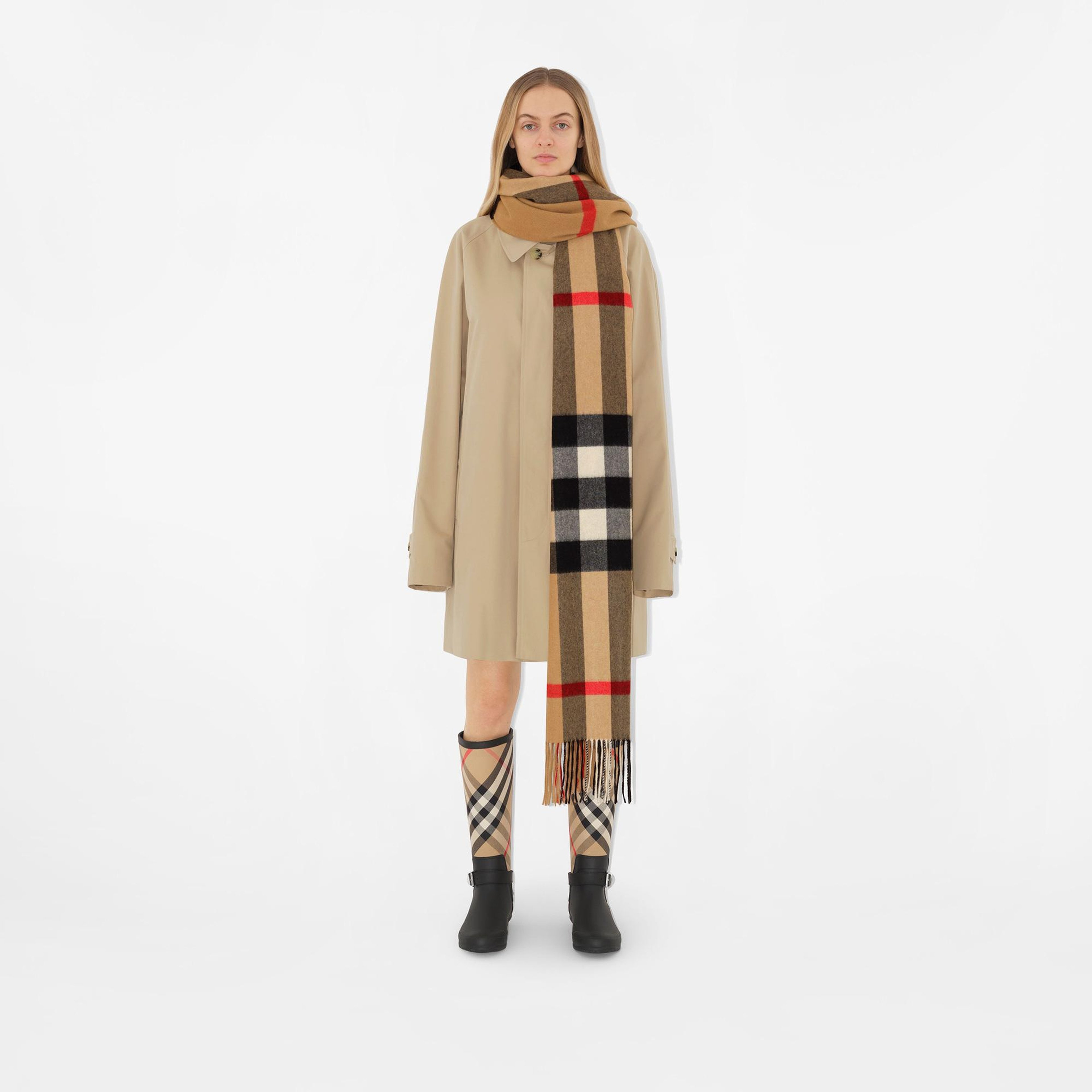Burberry Ovs Hmga Cashmere Kadın Bej Atkı