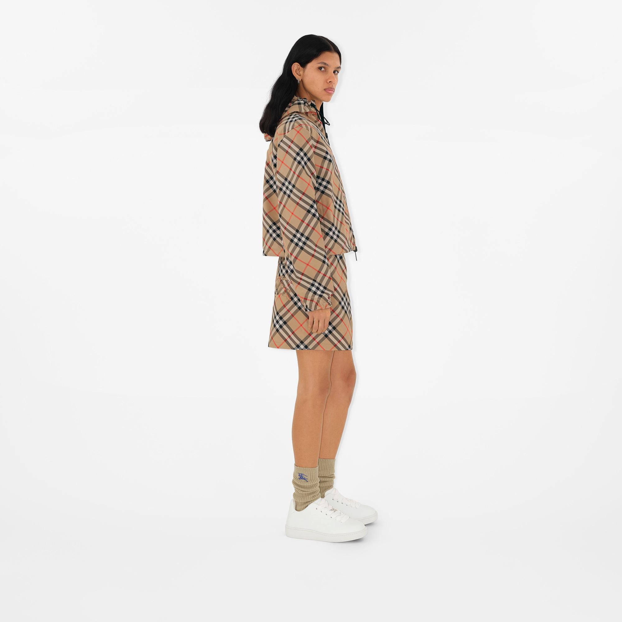 Burberry Cropped Reversible Check Kadın Bej Ceket