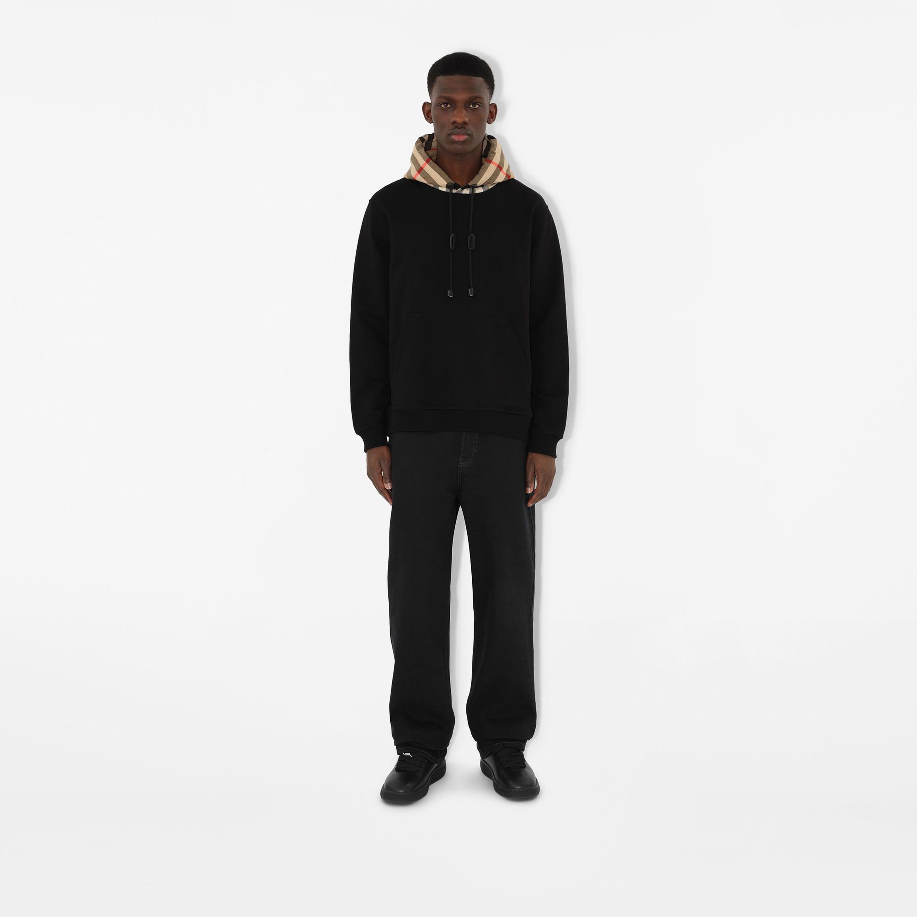 Burberry Check Hood Pamuklu Karışımlı Erkek Siyah Sweatshirt