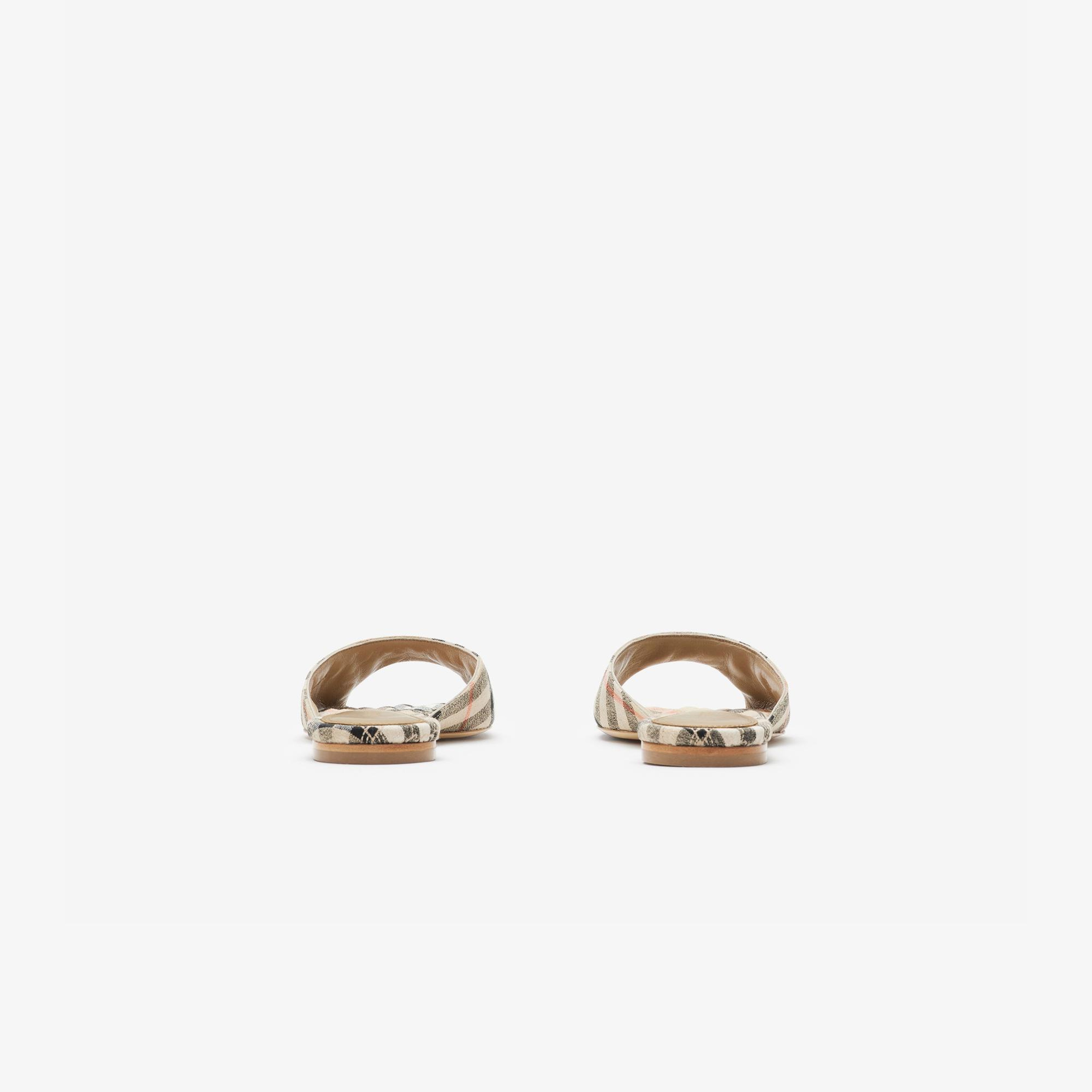 Burberry Mule Linen Blend Mews Slides Kadın Bej Sandalet