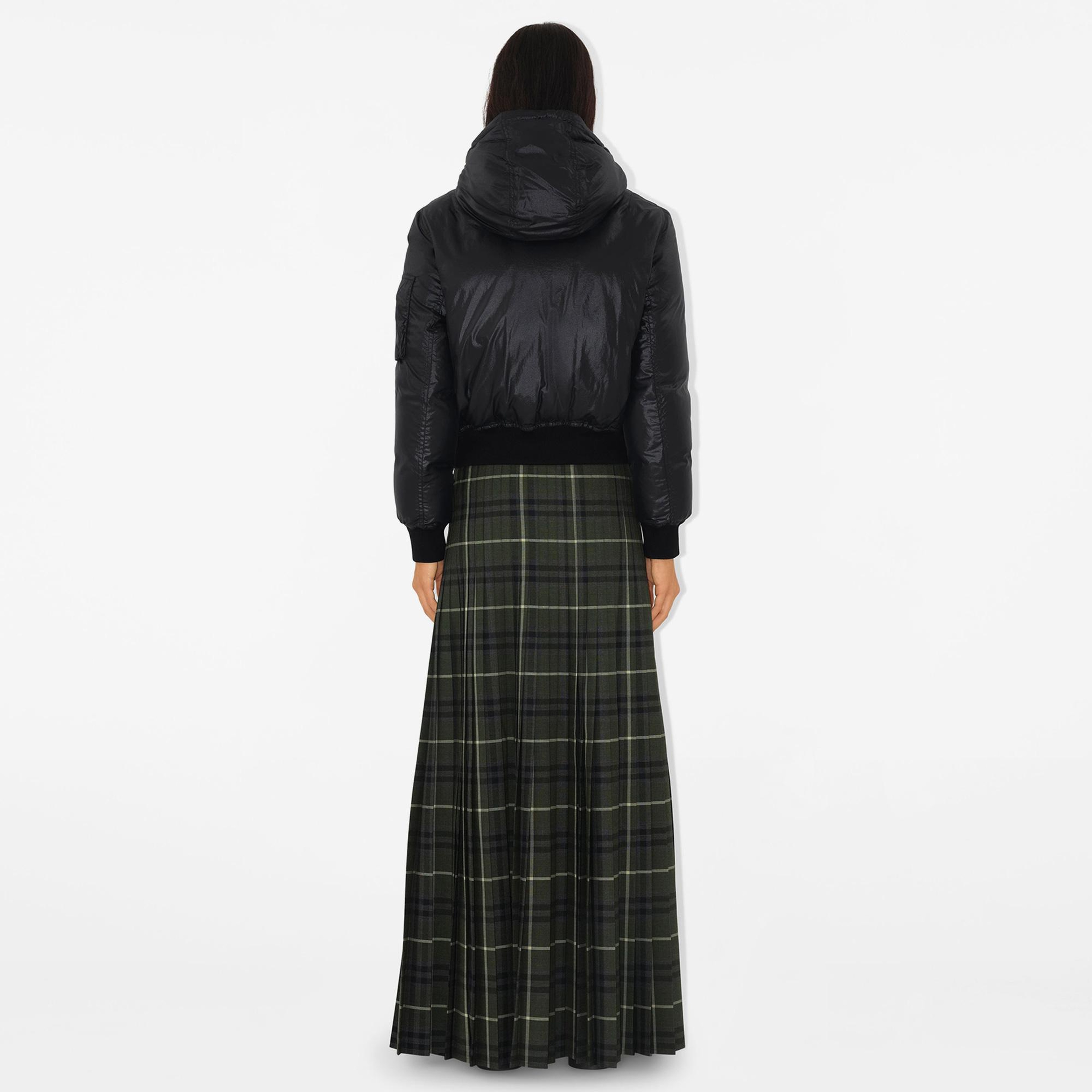 Burberry Kadın Siyah Mont