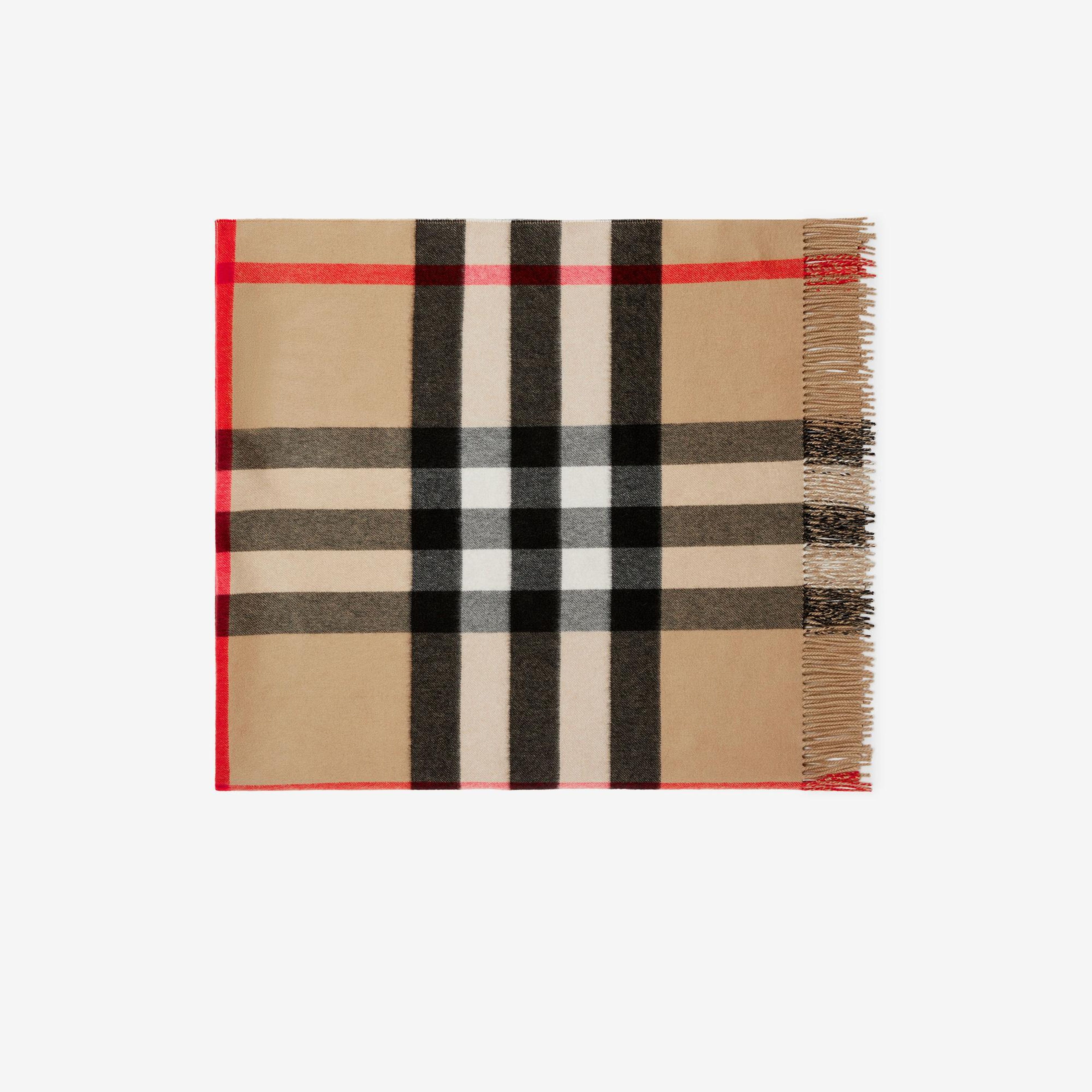 Burberry Kadın Bej Battaniye