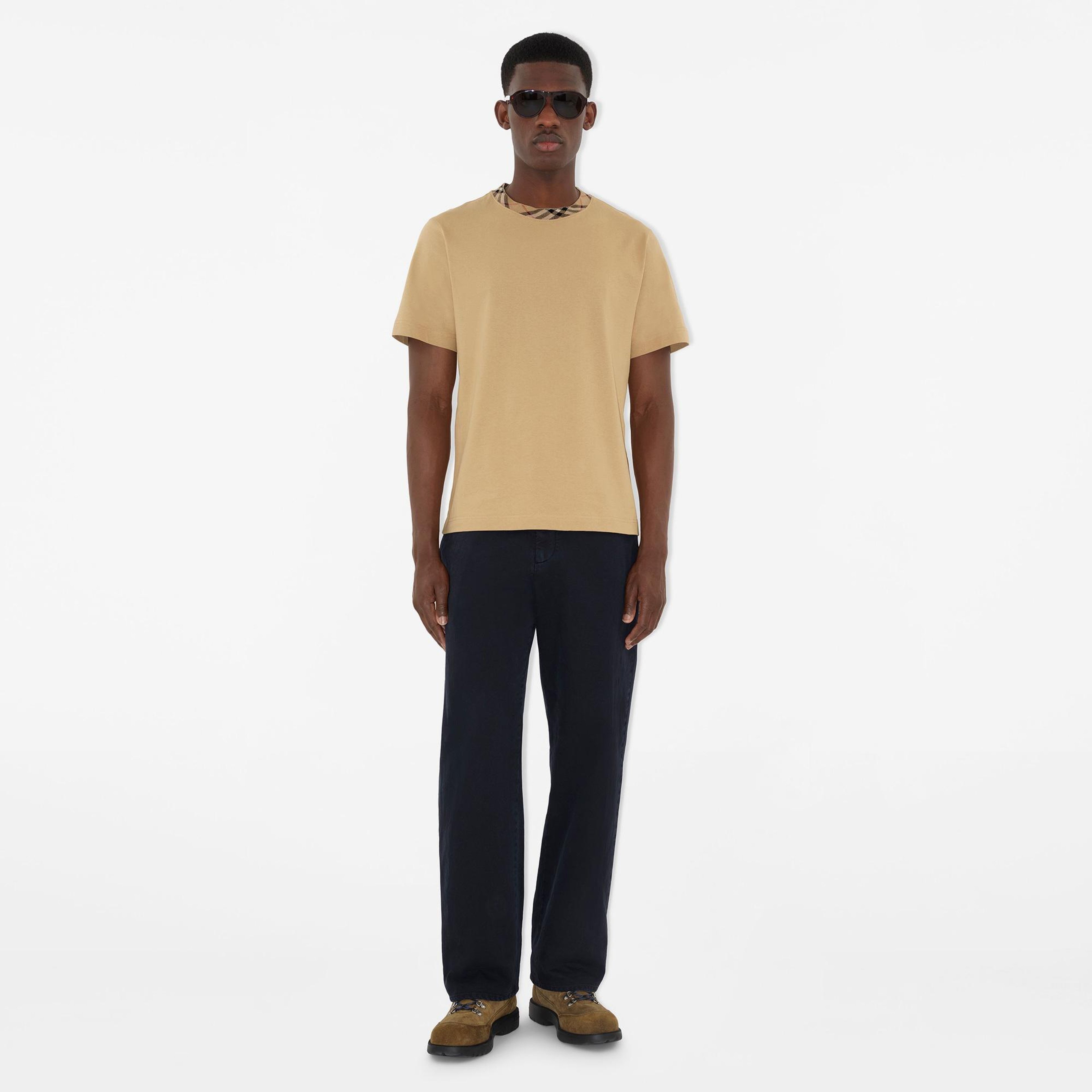 Burberry Erkek Bej T-Shirt