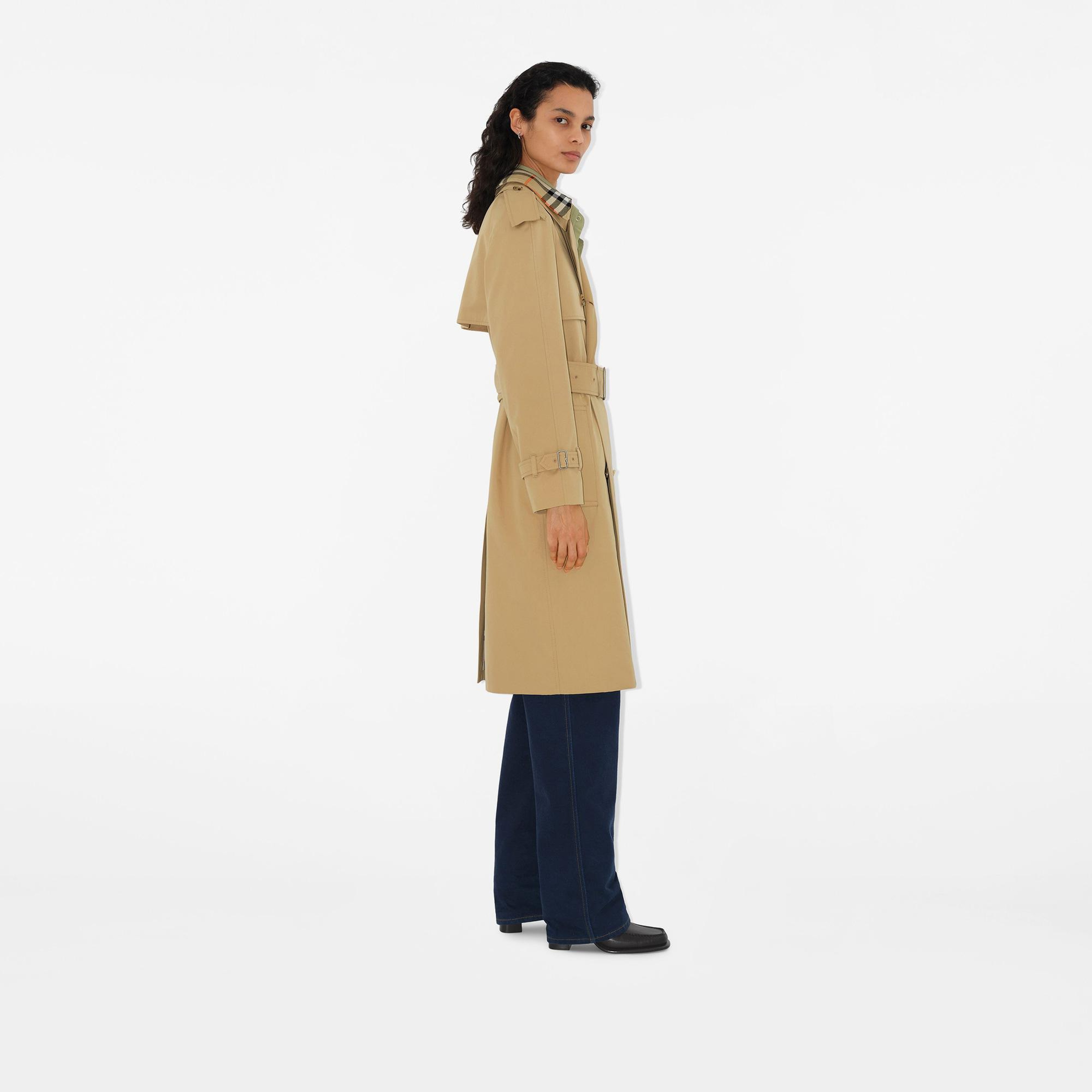 Burberry Long Detachable Yaka Detaylı Gabardine Kadın Bej Trençkot