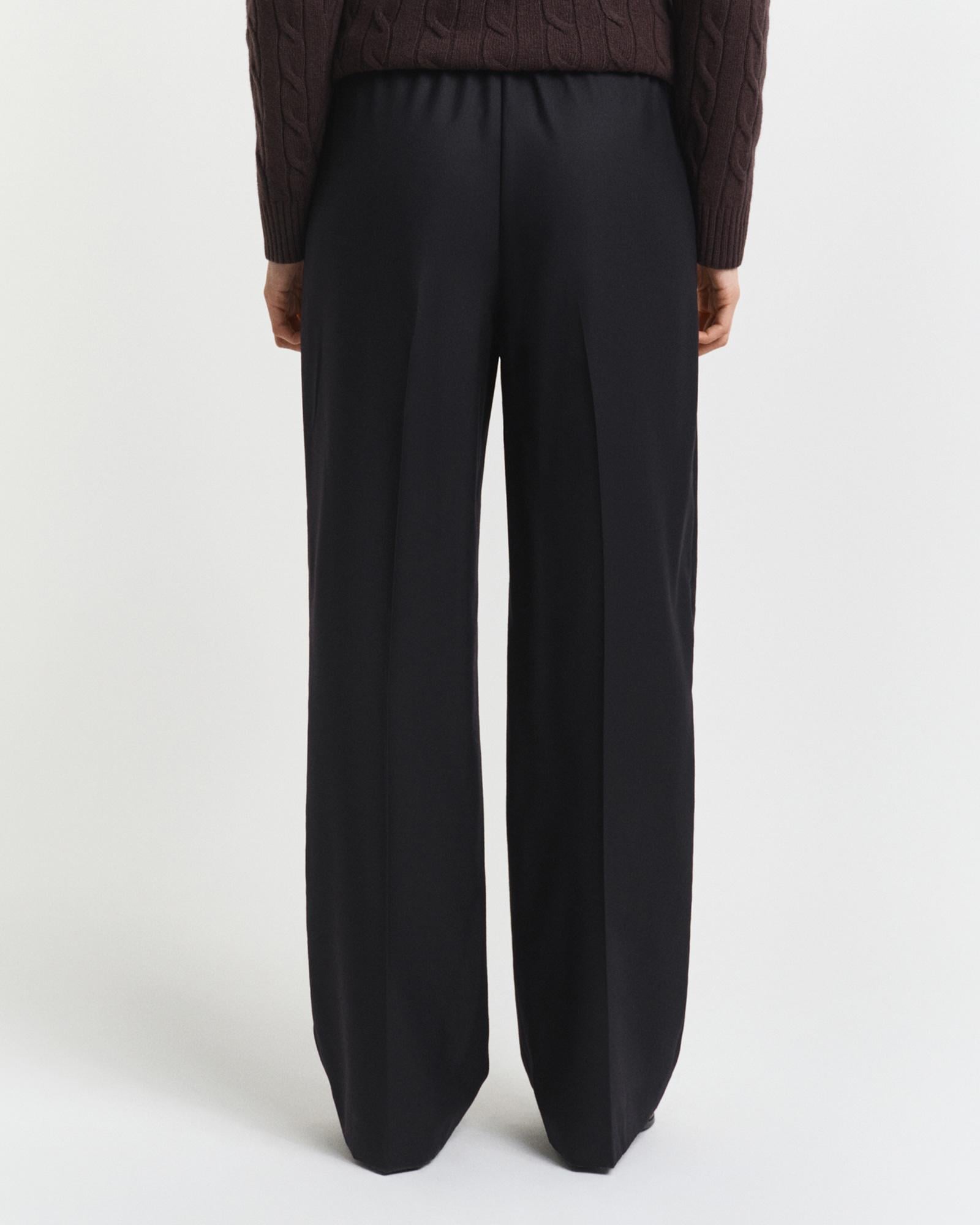 GANT Kadın Siyah Relaxed Fit Yün Pantolon