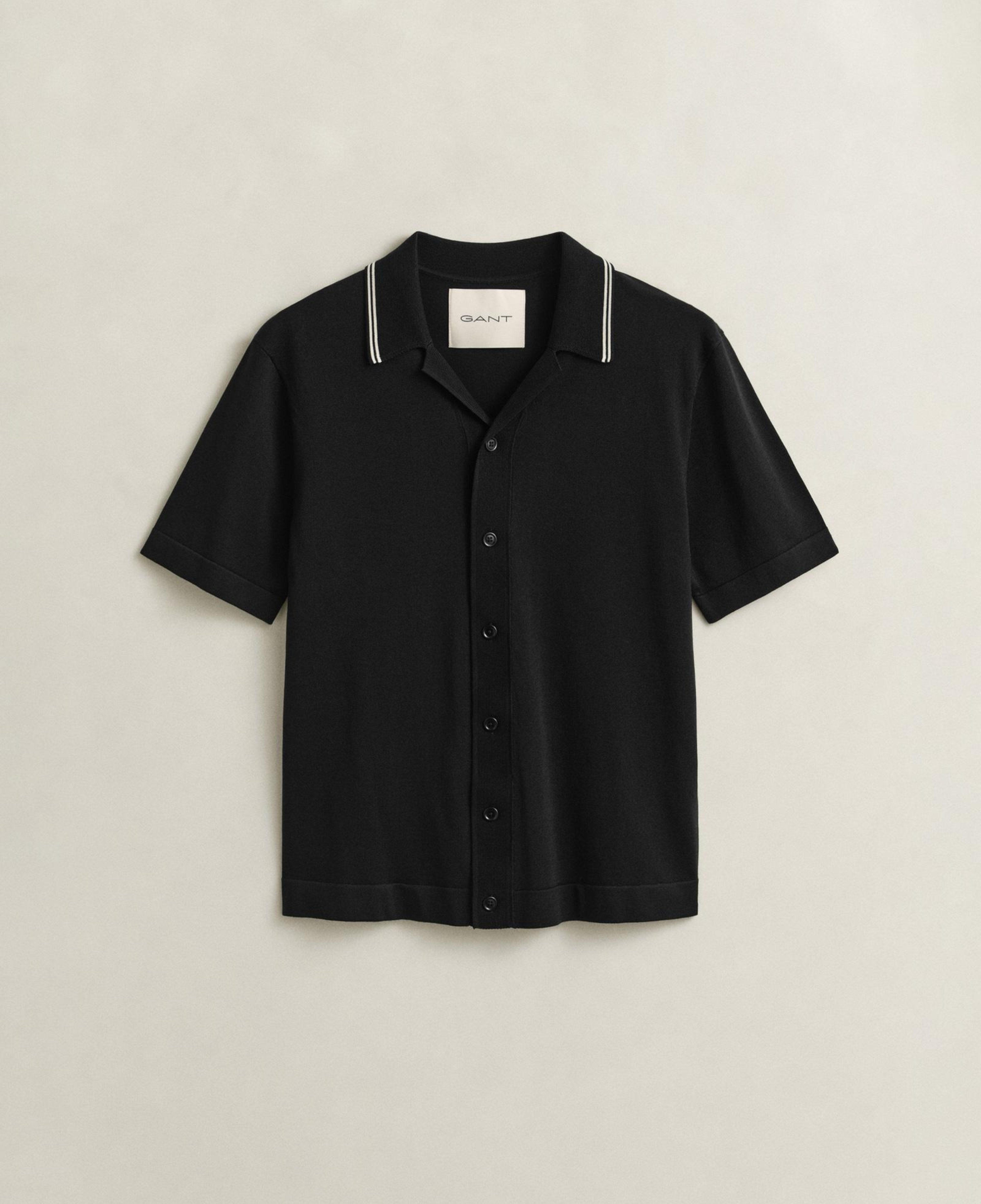 GANT Erkek Siyah Regular Fit Kısa Kollu Resort Yaka Gömlek