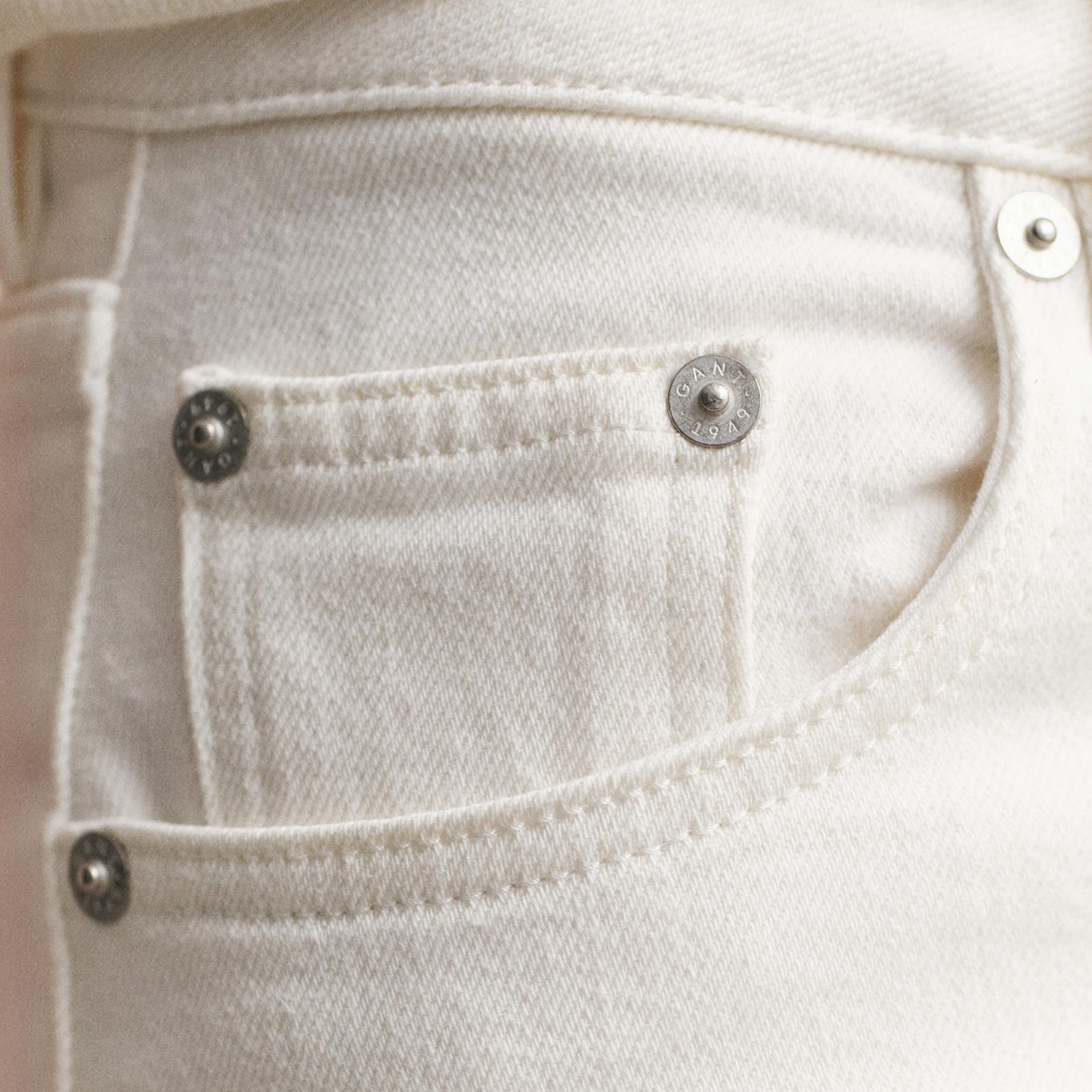GANT Kadın Beyaz Regular Fit Jean