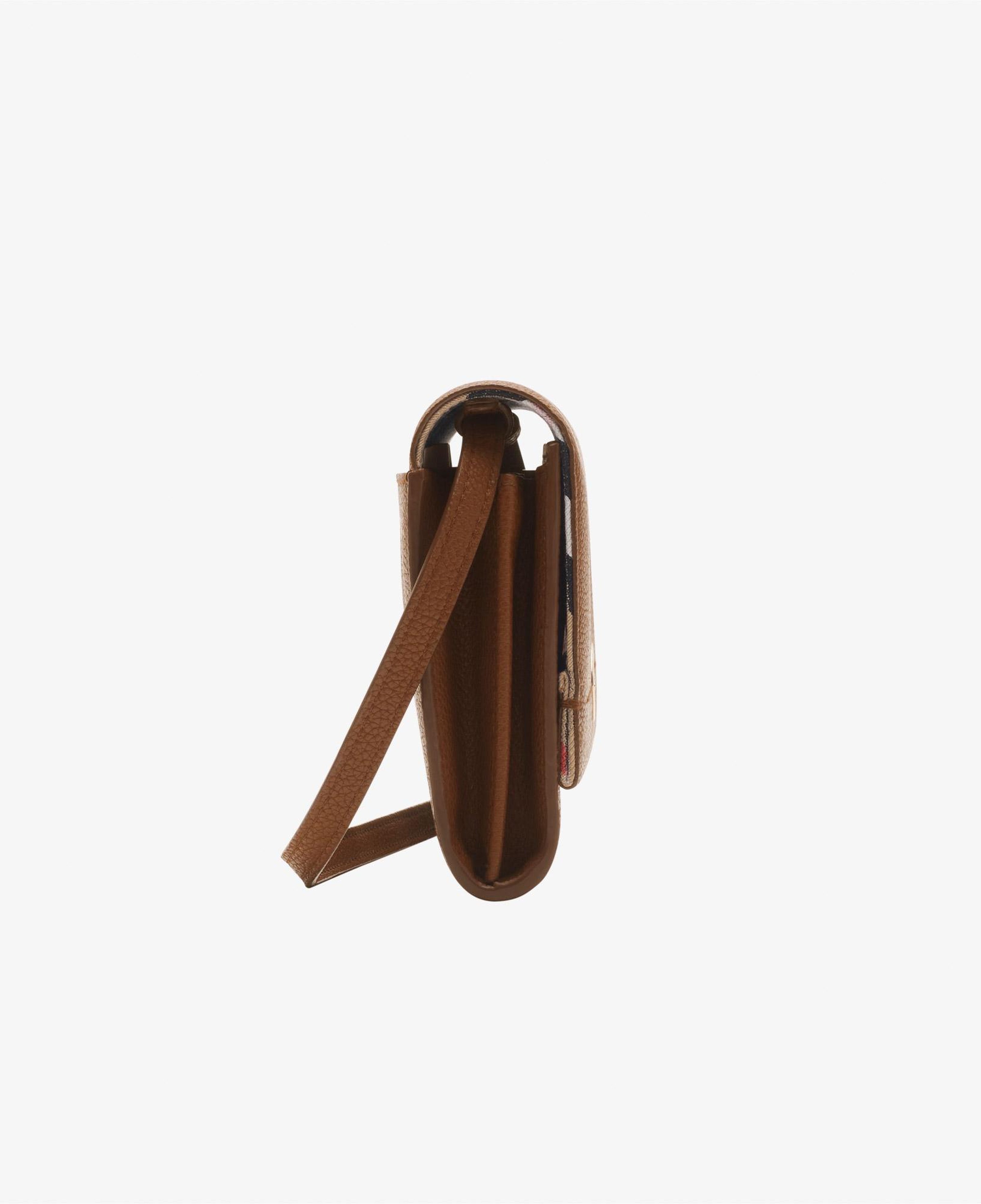 Burberry Cotswolds Strap Kadın Kahverengi Çanta
