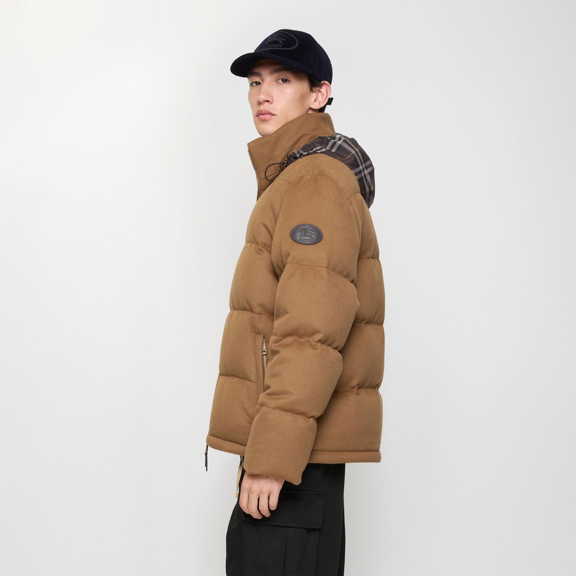 Burberry Snowdon Erkek Bej Mont