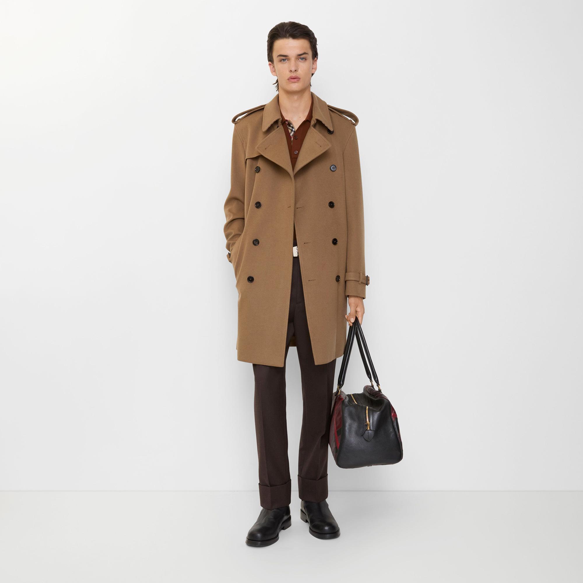 Burberry Hastings Erkek Bej Kaban