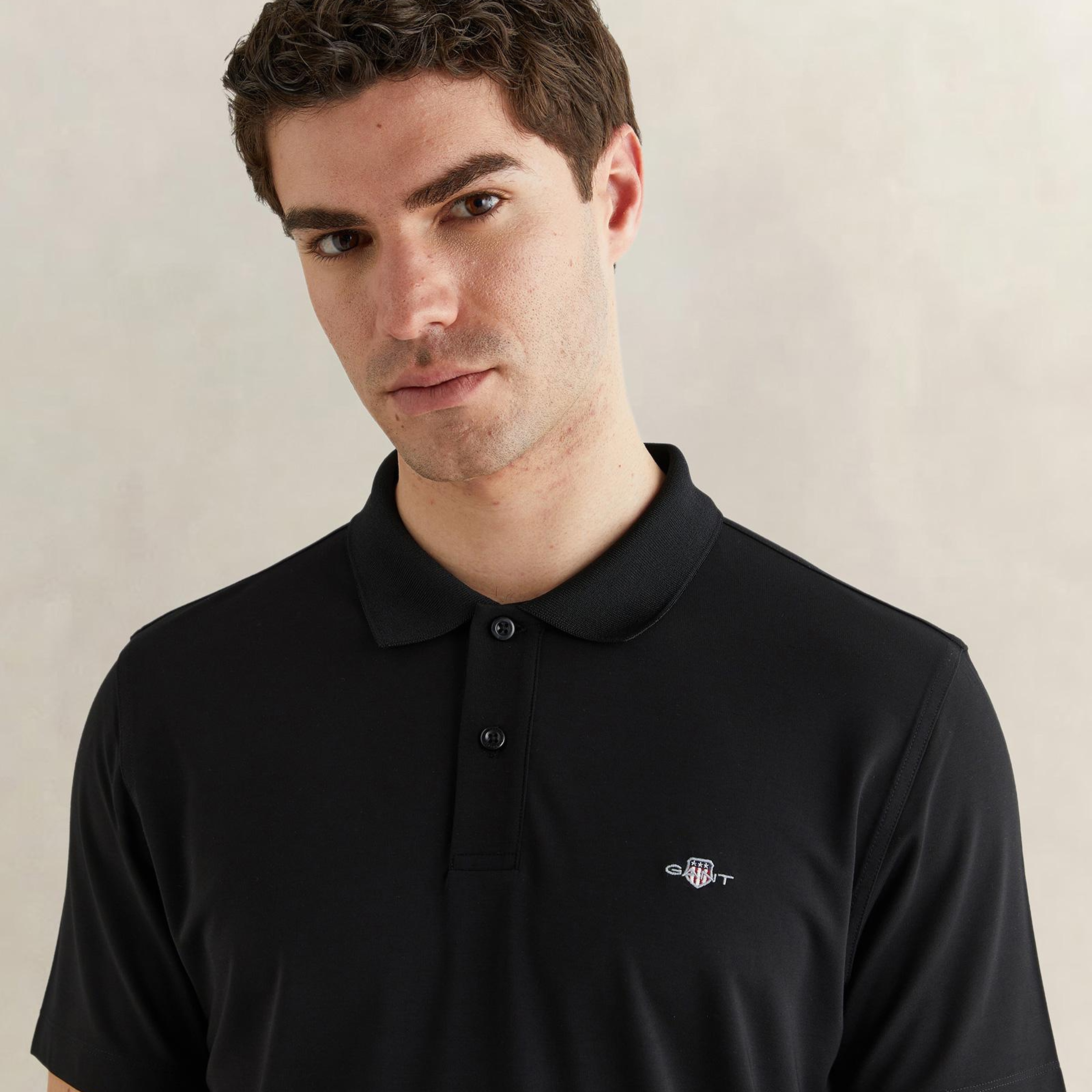 GANT Erkek Siyah Regular Fit Logolu Polo Yaka T-Shirt