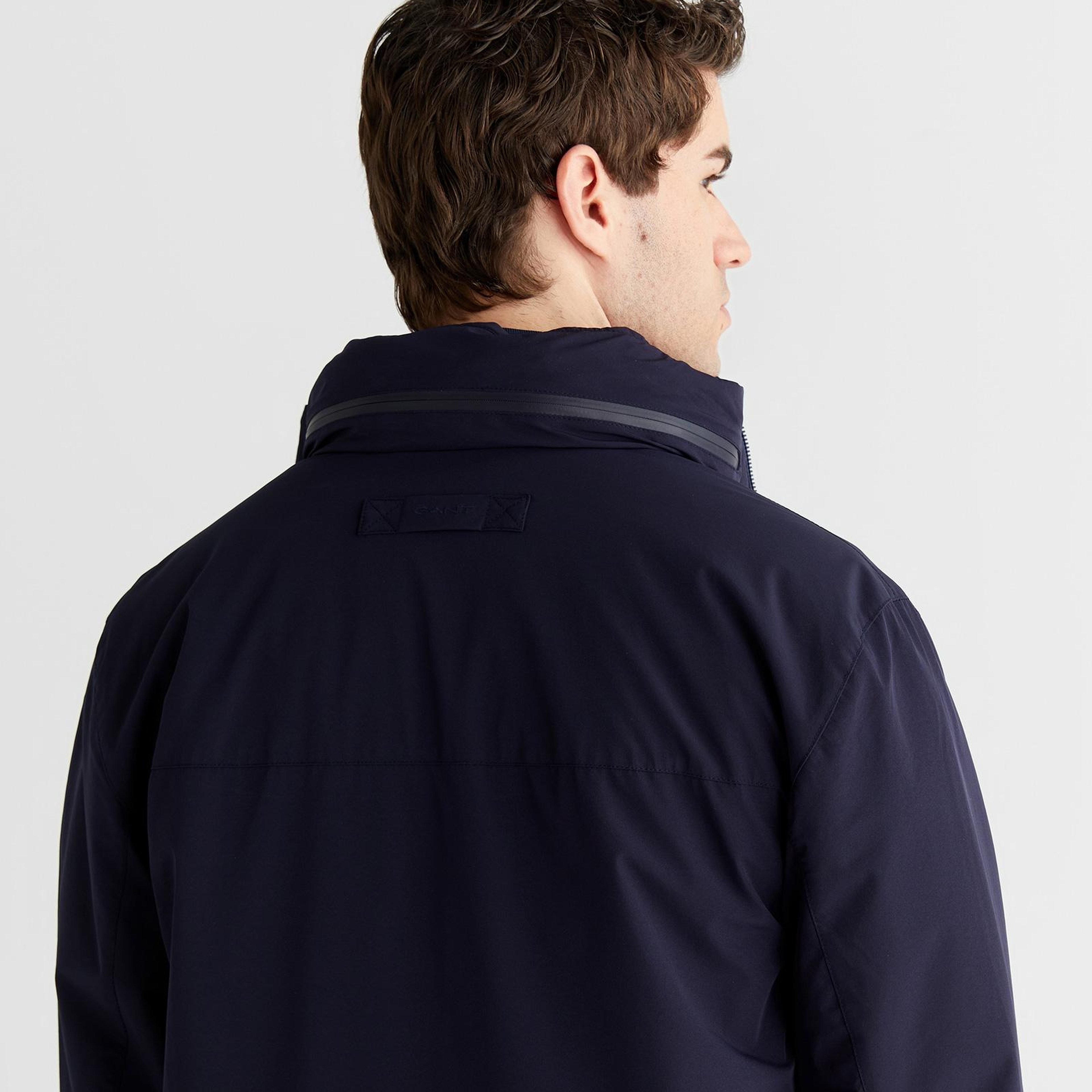 GANT Erkek Lacivert Regular Fit Mont