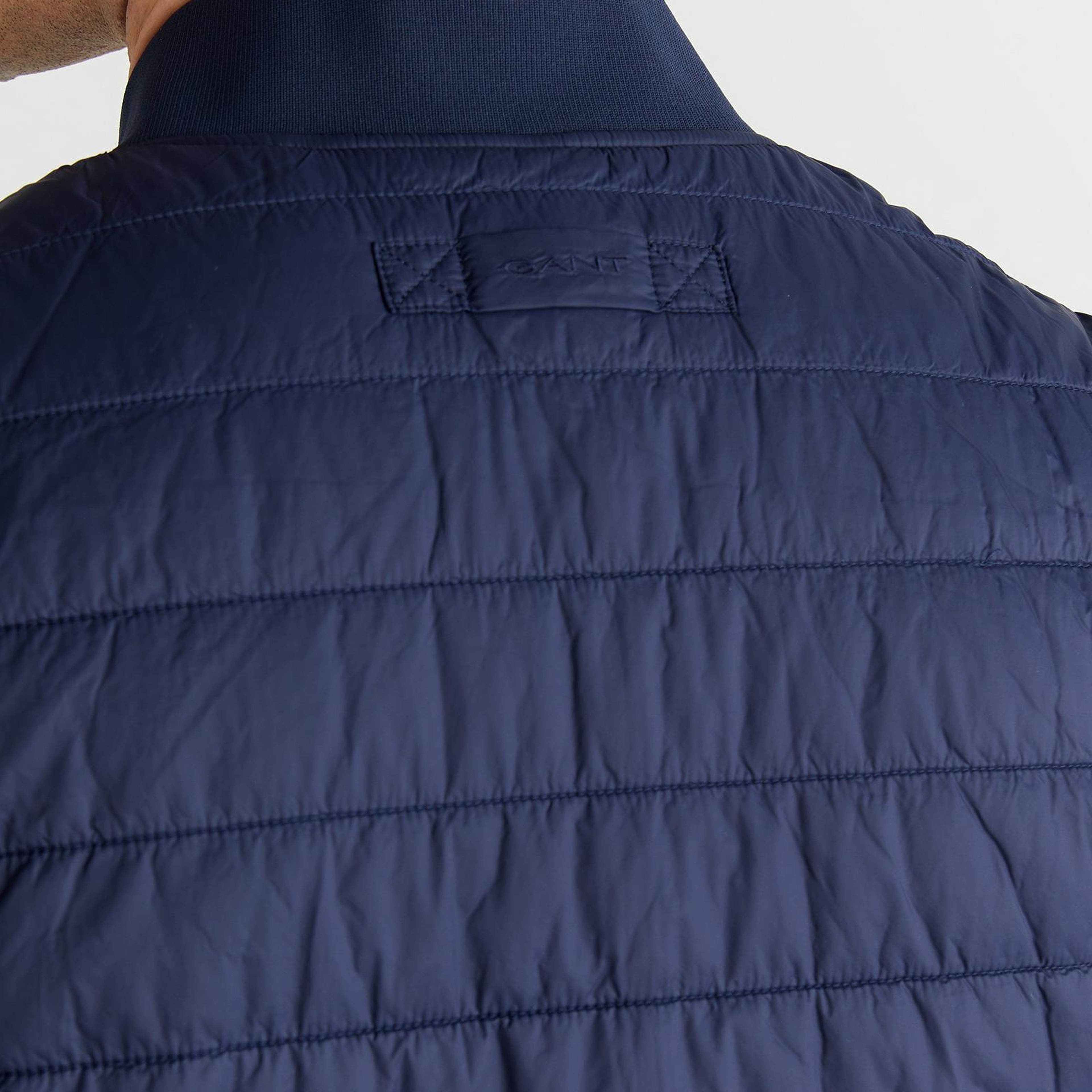 GANT Erkek Lacivert Regular Fit Mont