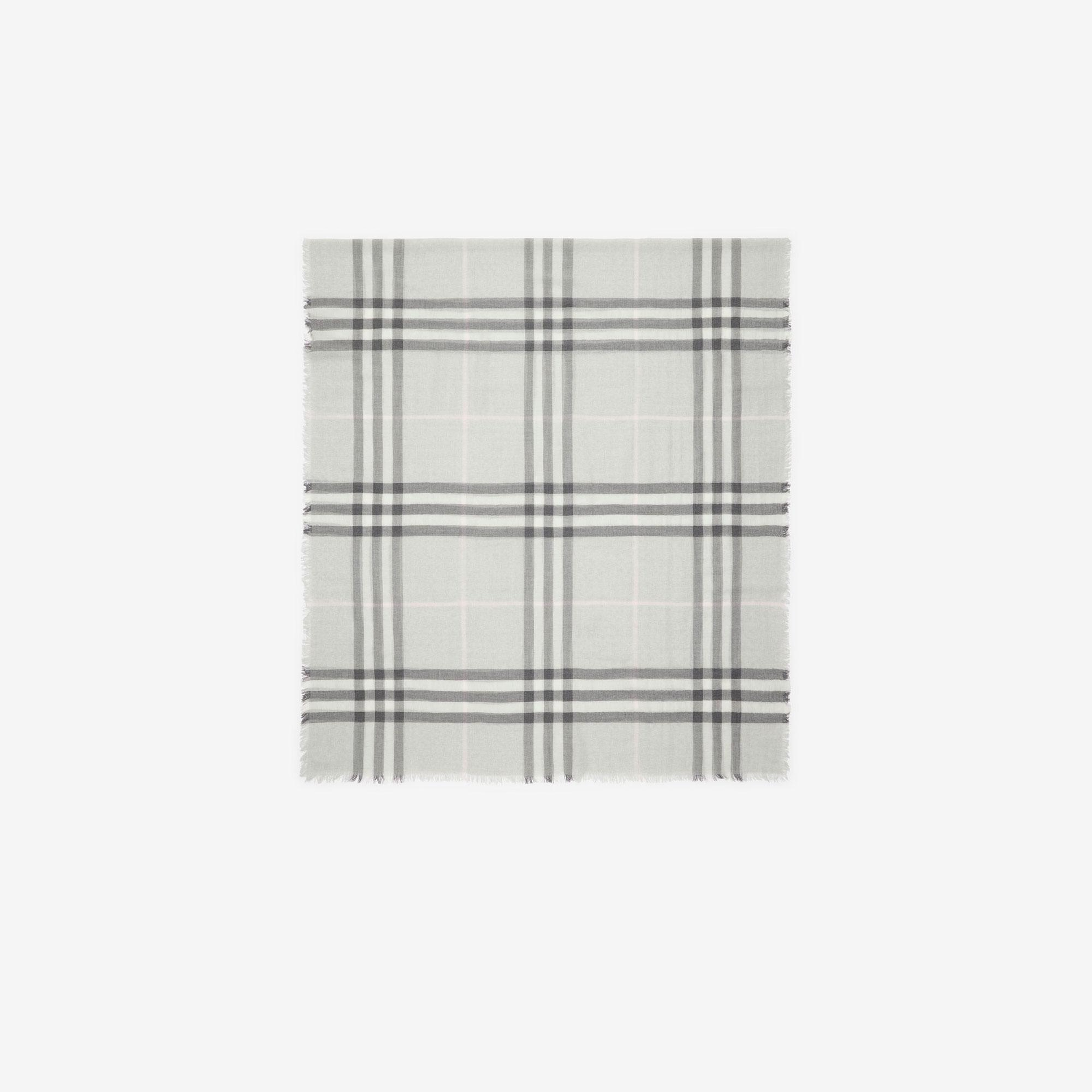 Burberry Giant Wide Check Wool Kadın Gri Atkı