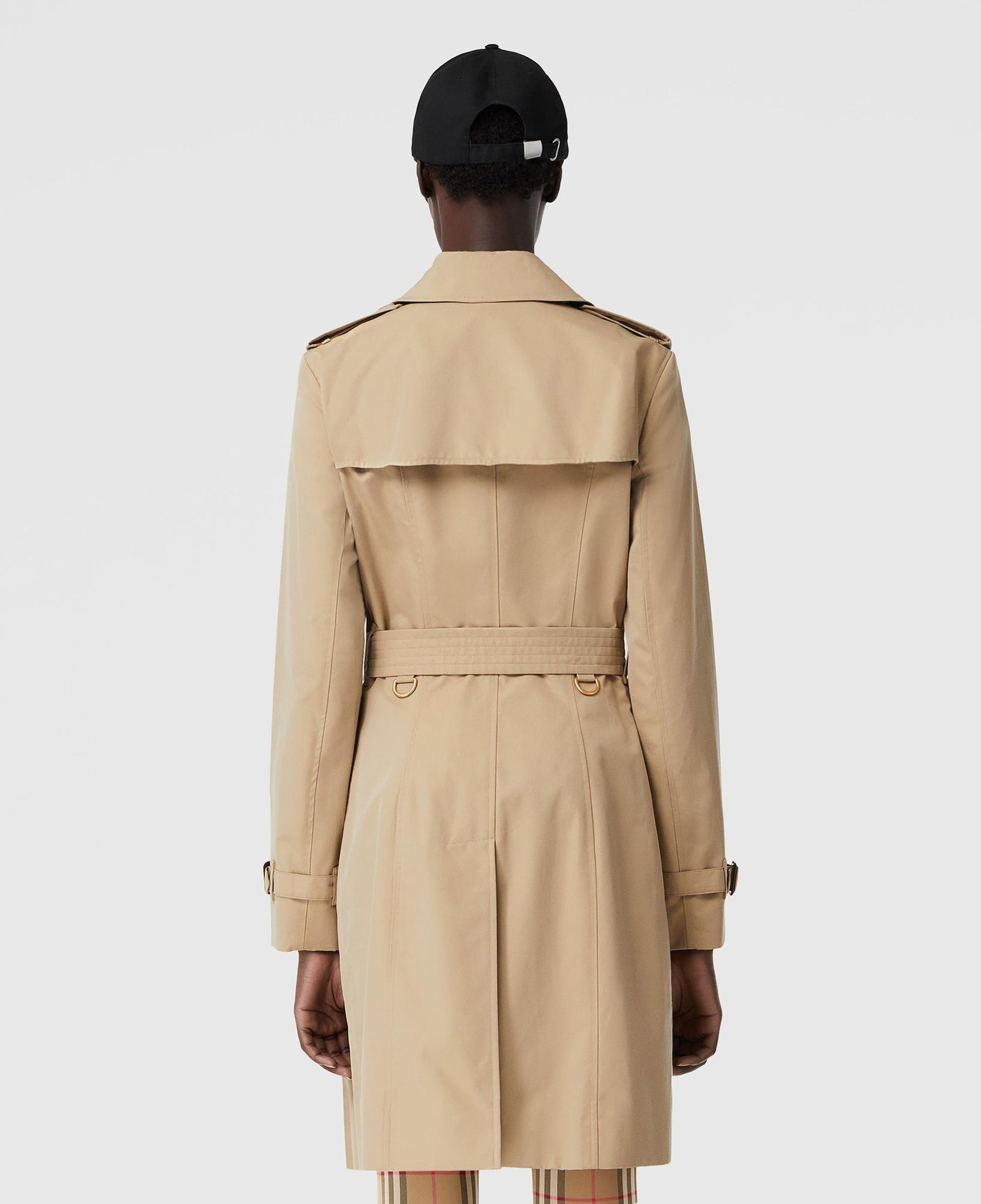Burberry The Mid-Length Chelsea Heritage Kadın Bej Trençkot