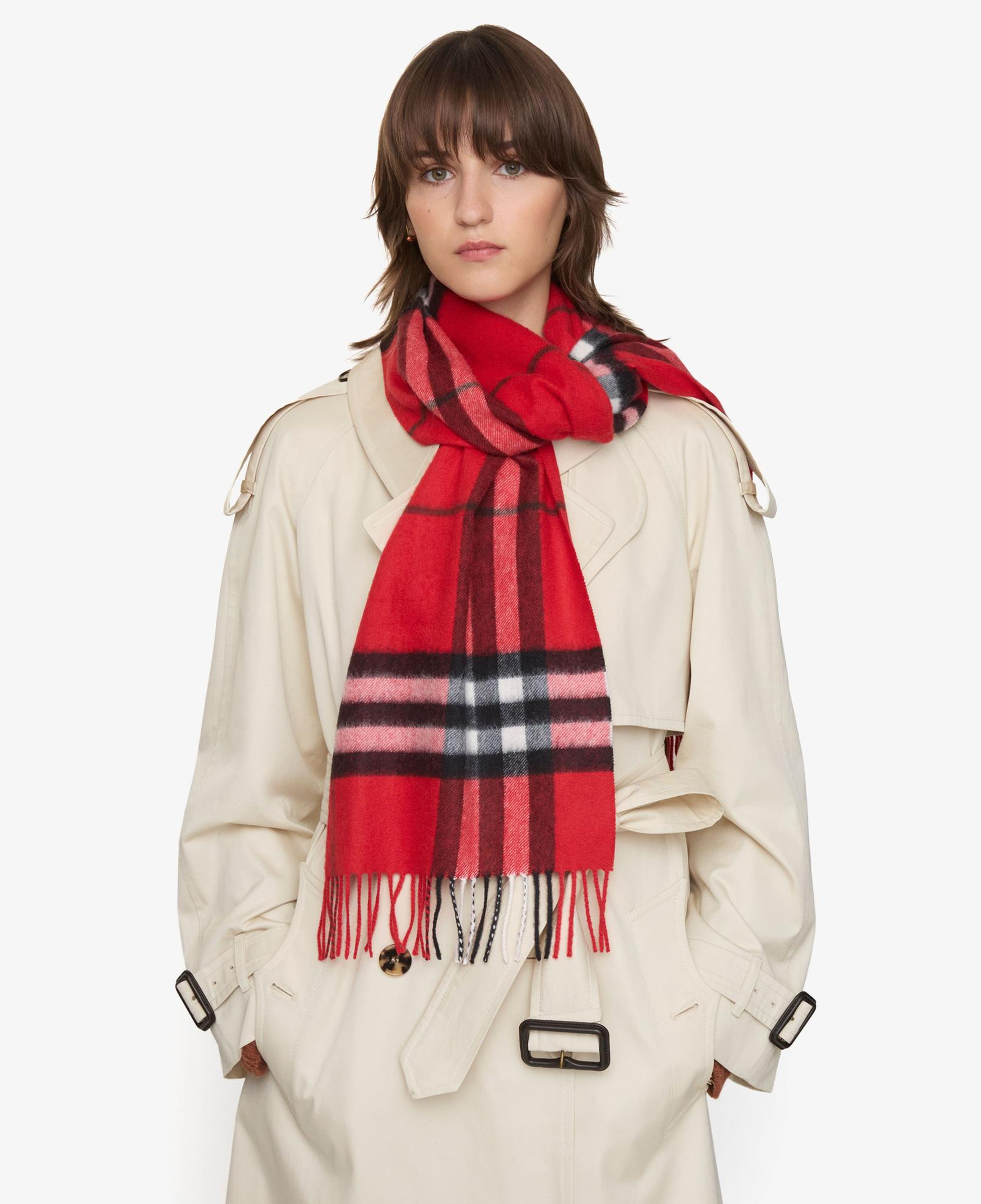 Burberry Giant Check Kadın Kırmızı Atkı