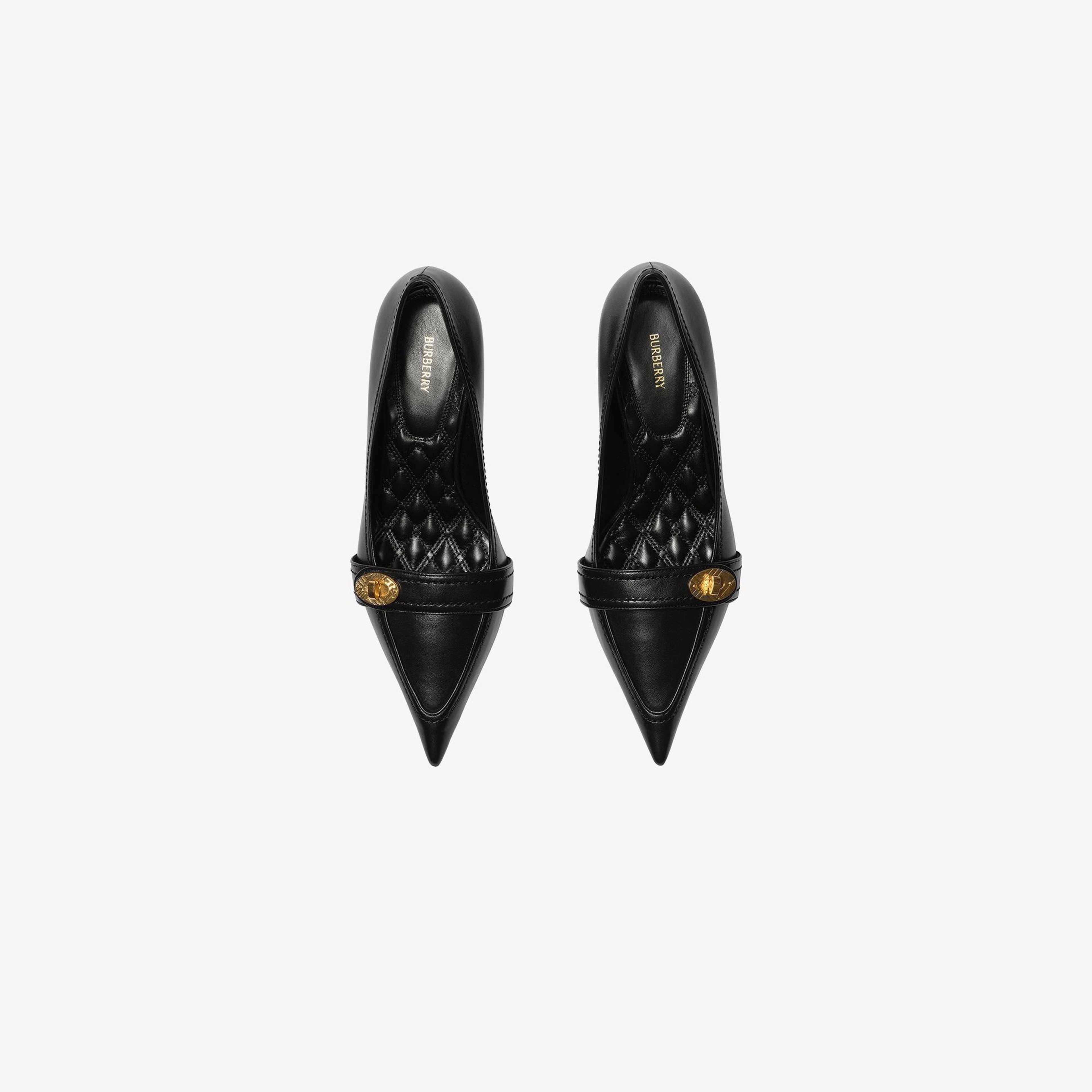 Burberry Cotswolds Pump Kadın Siyah Klasik Ayakkabı