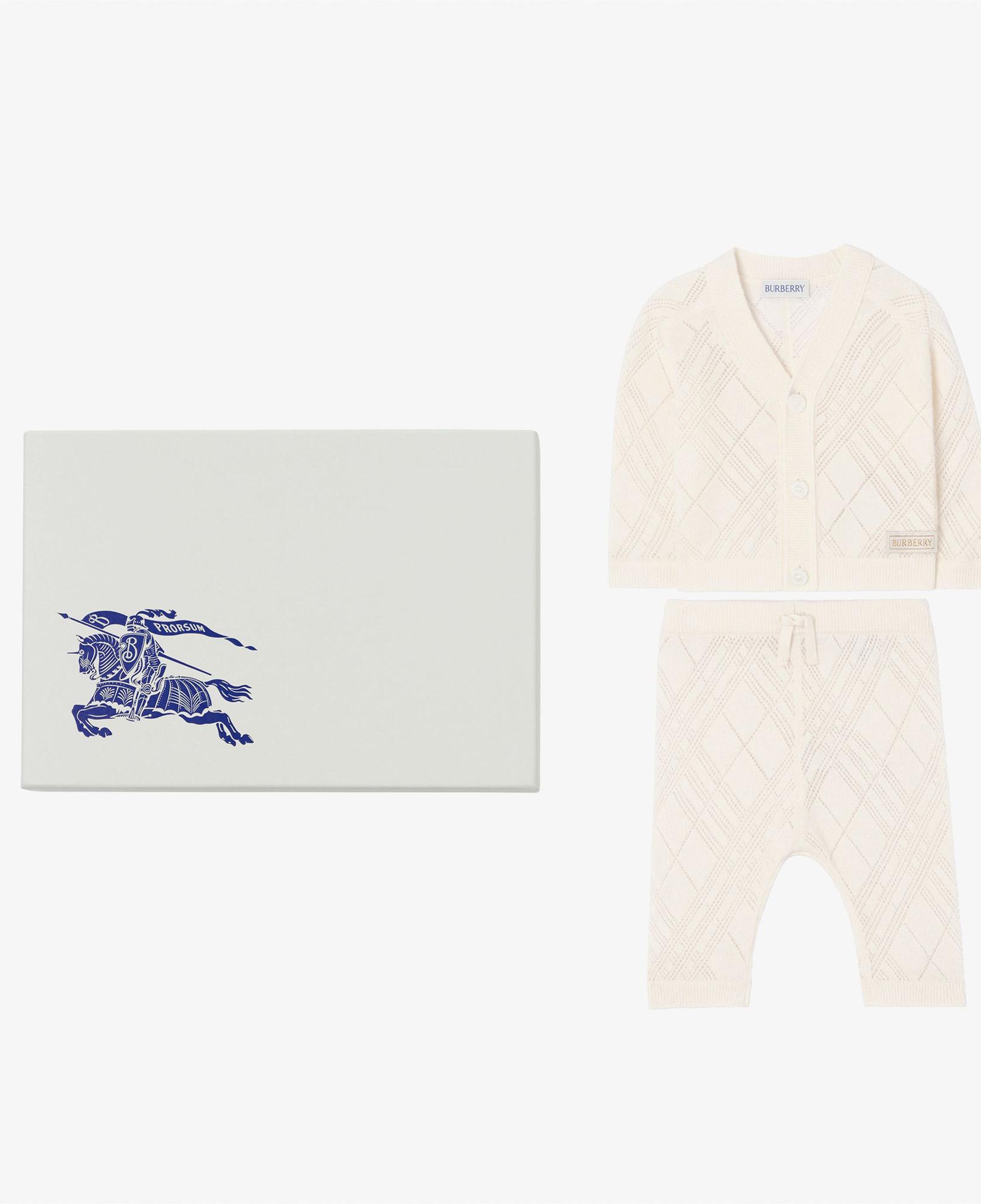 Burberry Cashmere Set Çocuk Beyaz Hediye Seti