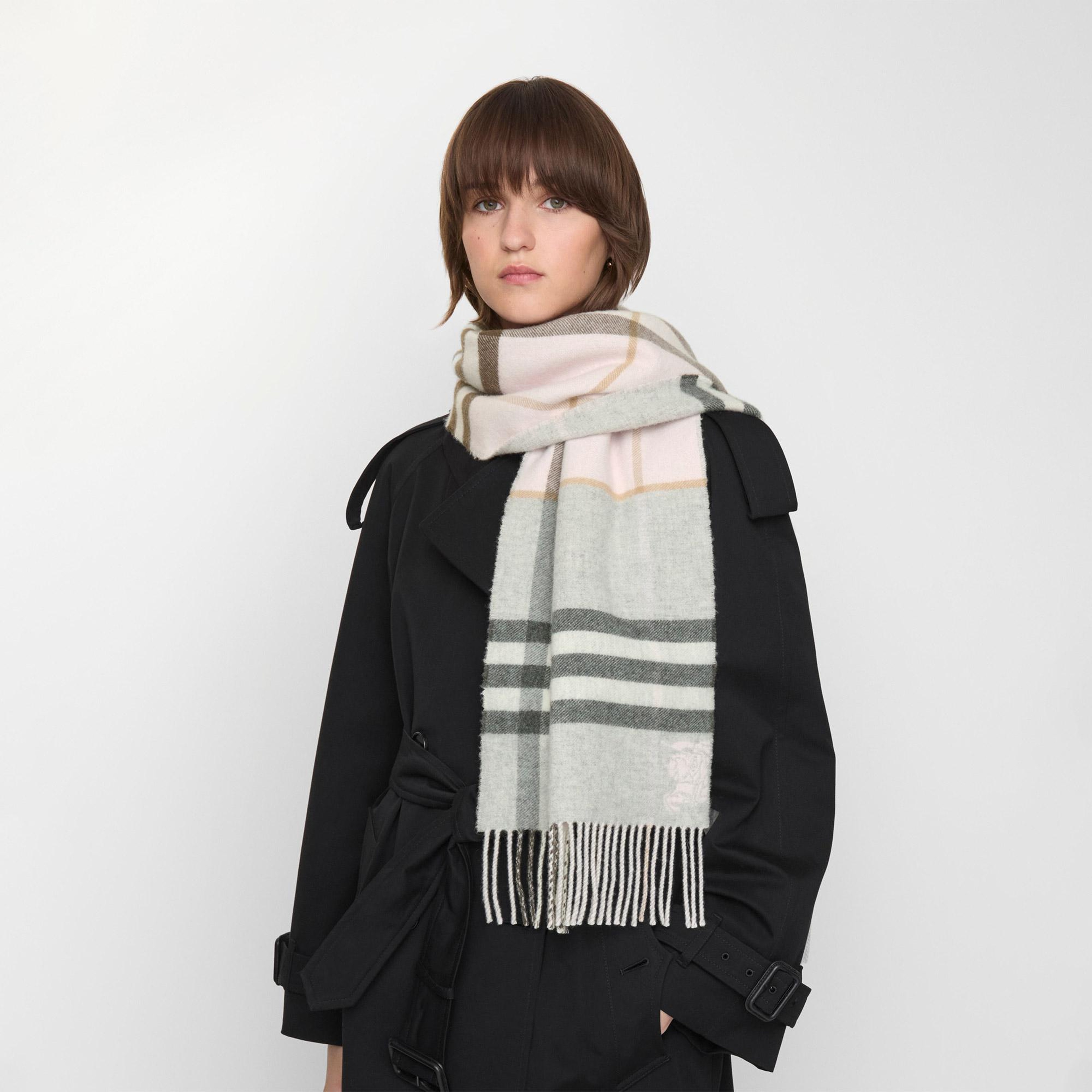 Burberry Contrast Check Cashmere Kadın Pembe Atkı