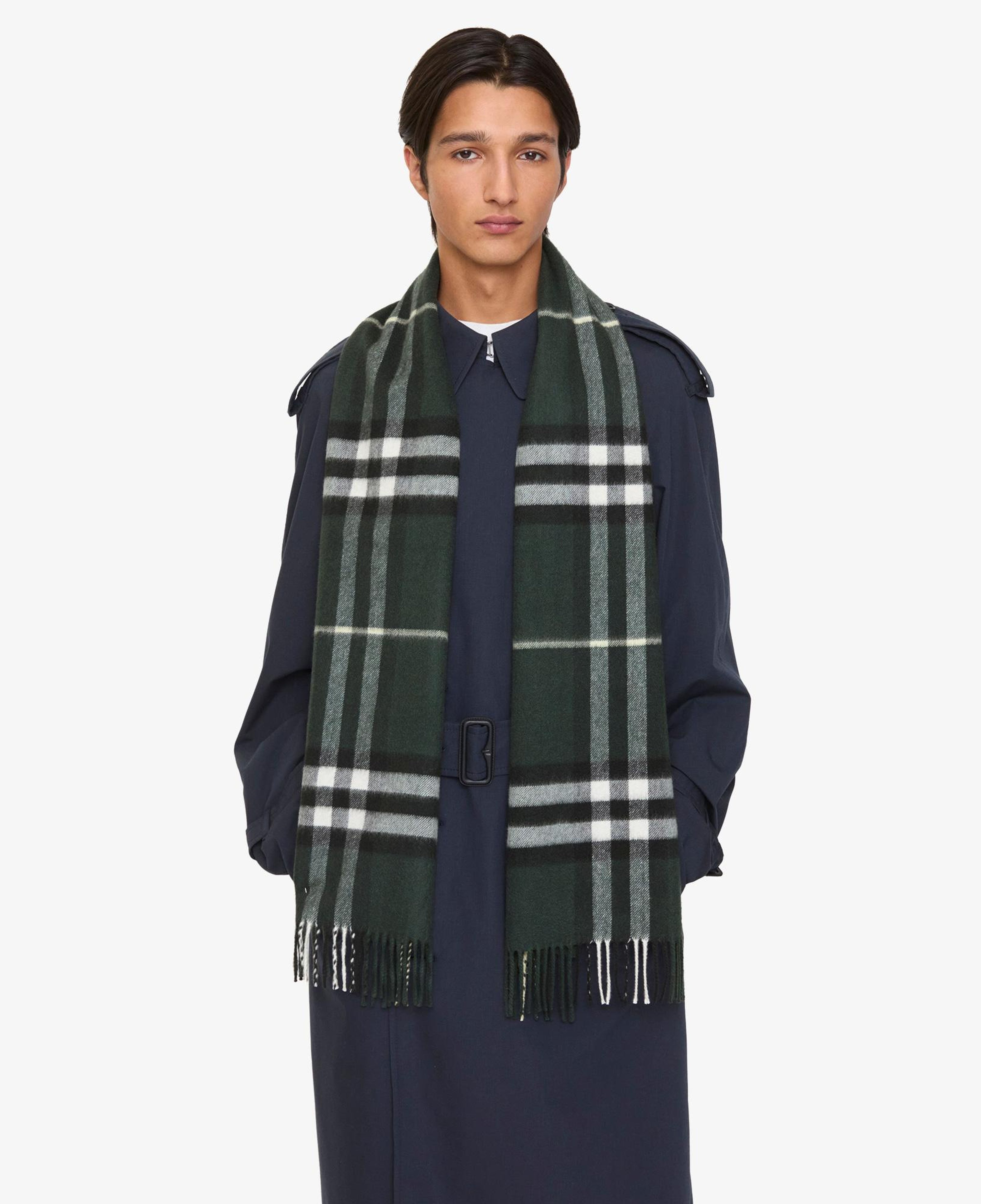 Burberry Giant Check Kadın Yeşil Atkı