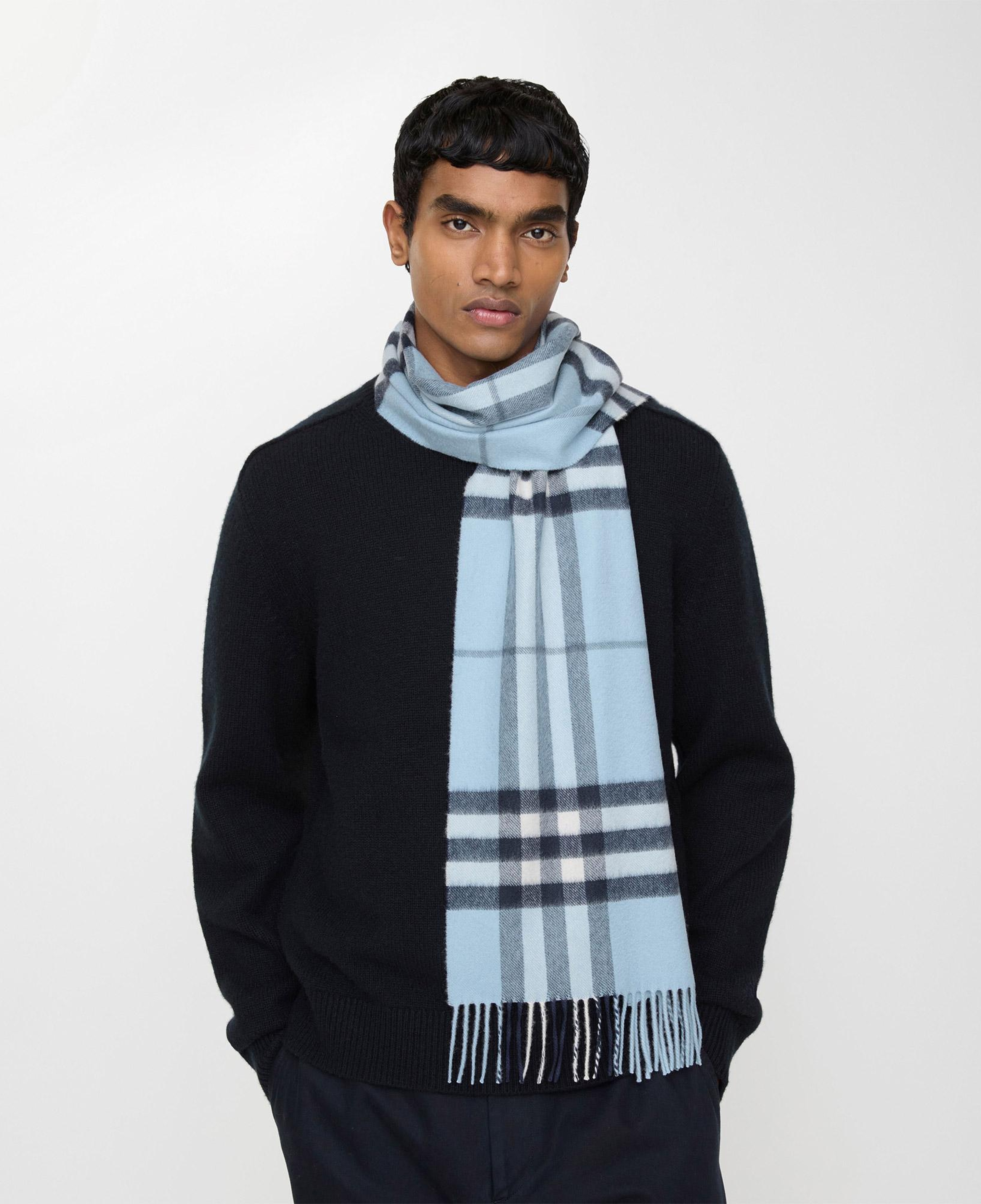 Burberry Giant Check Kadın Mavi Atkı