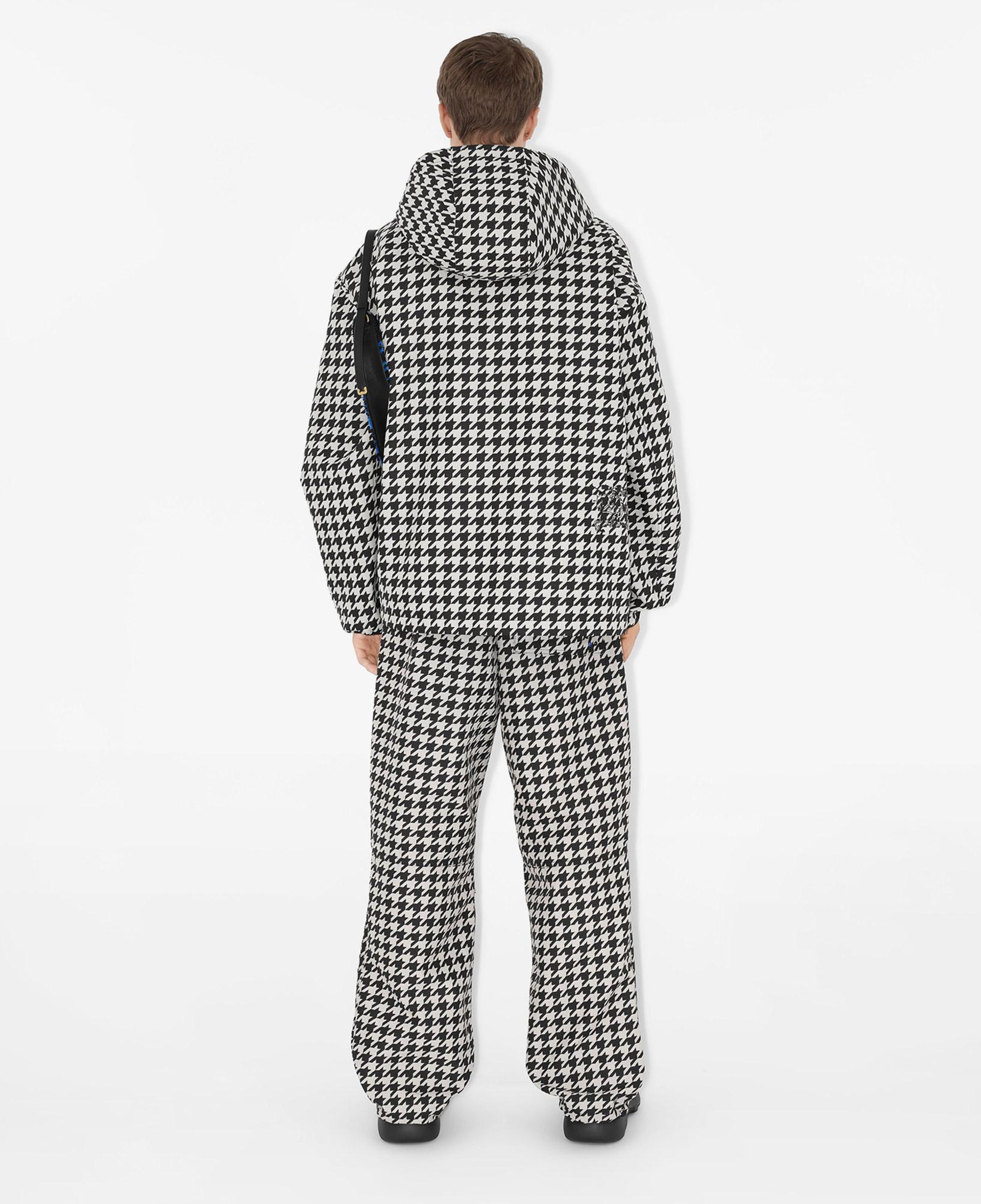 Burberry Erkek Siyah Mont
