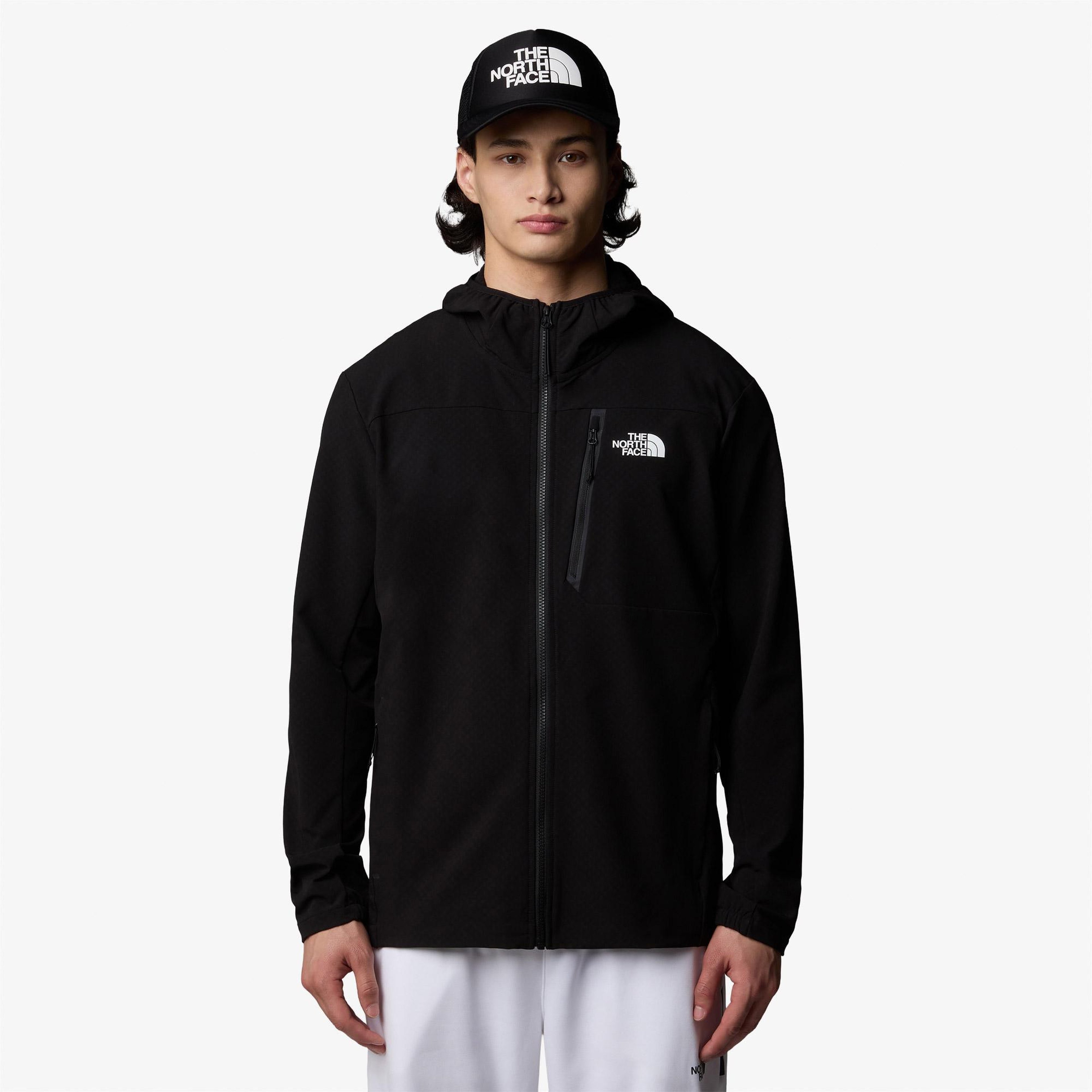 The North Face Mountain Athletics Softshell Erkek Siyah Ceket