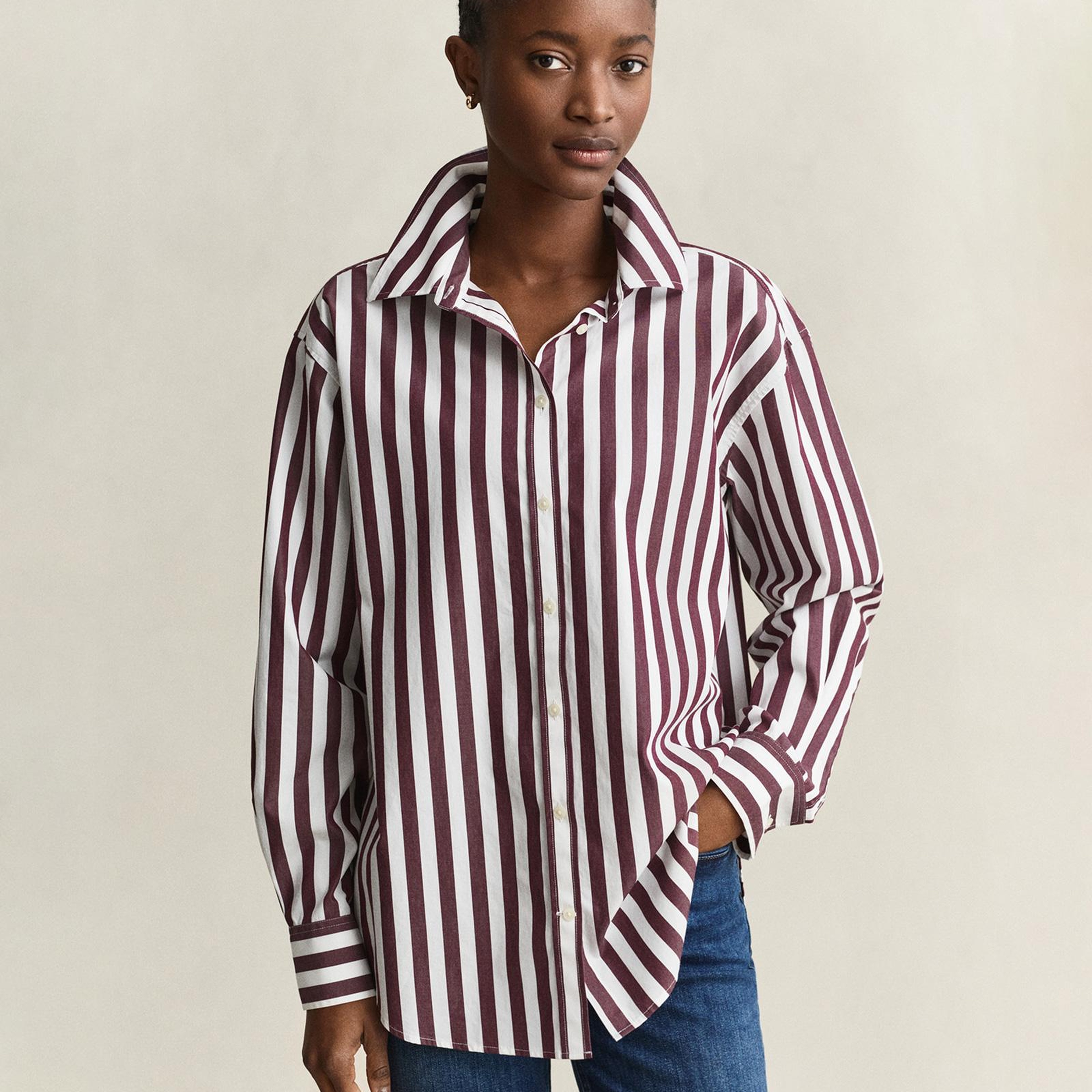 GANT Kadın Kırmızı Relaxed Fit %100 Pamuk Gömlek