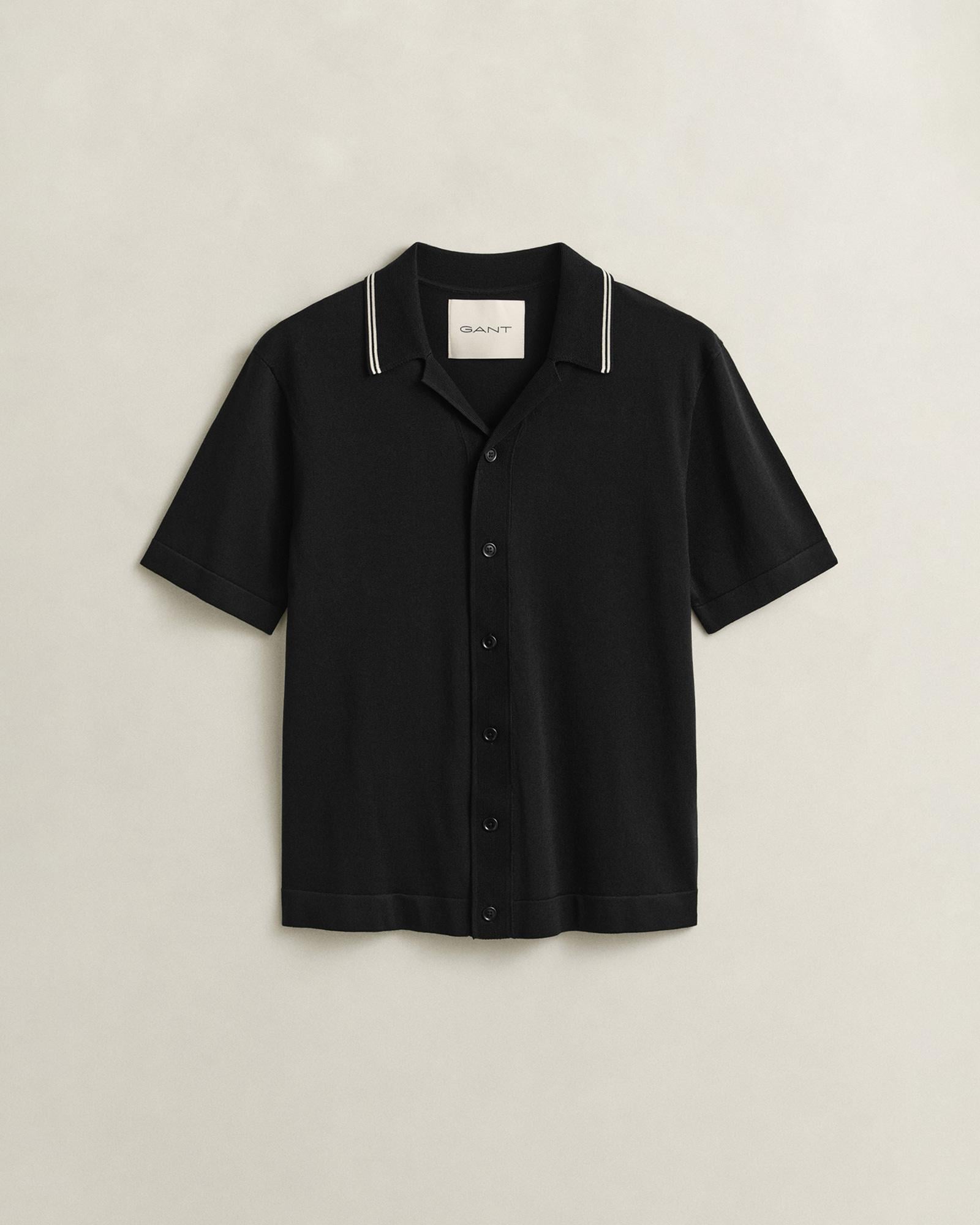 GANT Erkek Siyah Regular Fit Kısa Kollu Resort Yaka Gömlek