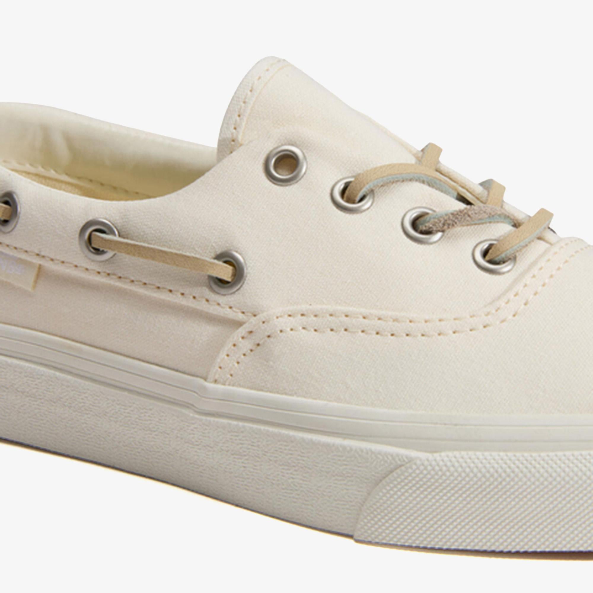 Vans Authentic Boat Kadın Beyaz Sneaker