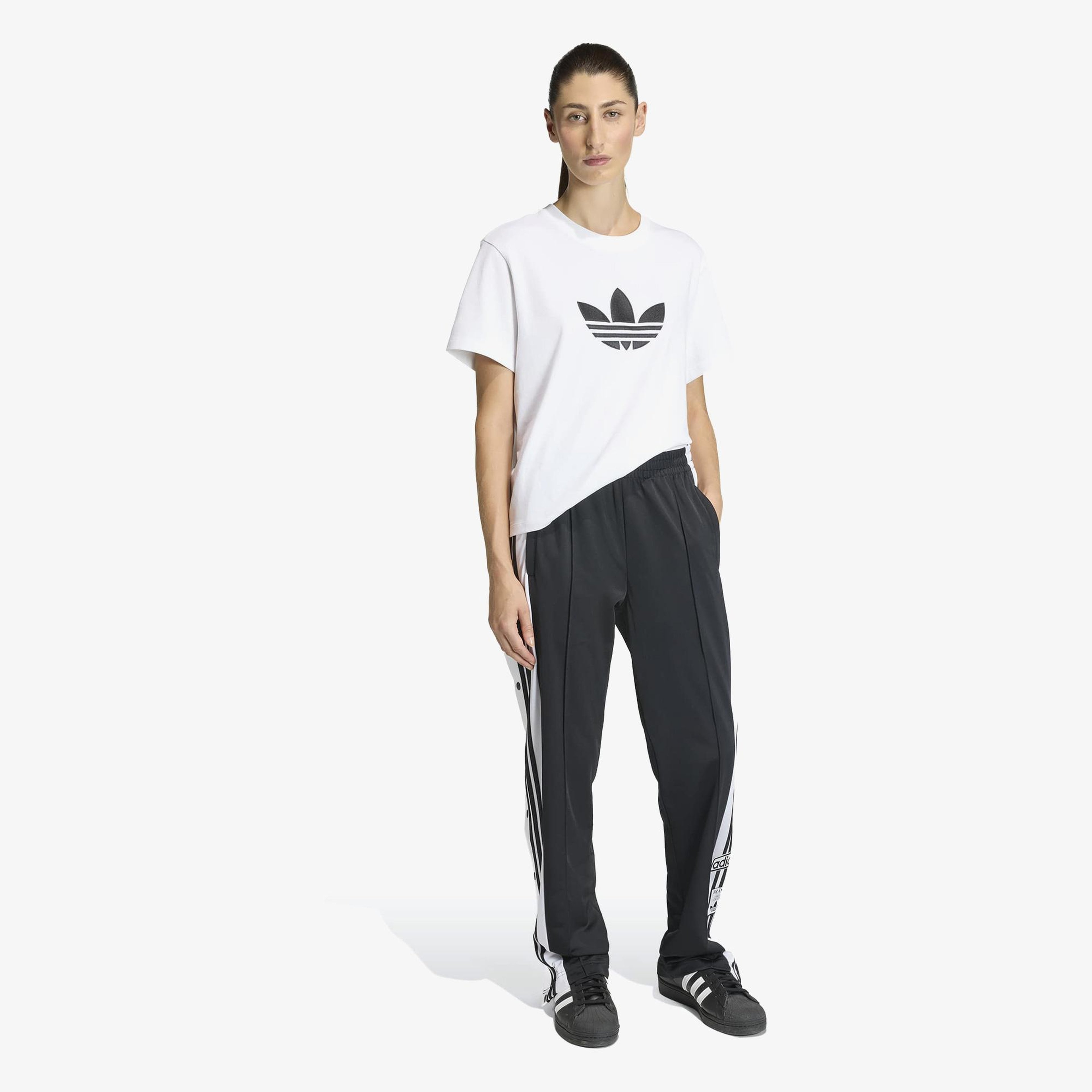 adidas Trefoil Boxy Kadın Beyaz T-Shirt